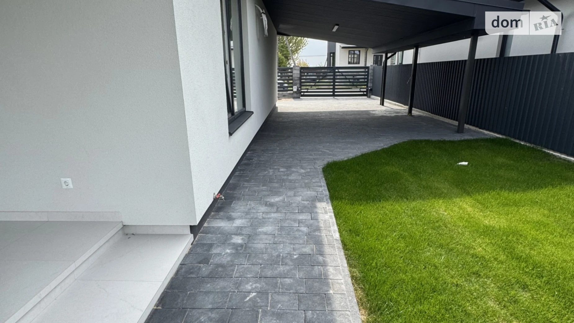 Продается одноэтажный дом 140 кв. м с верандой, цена: 200000 $ - фото 4