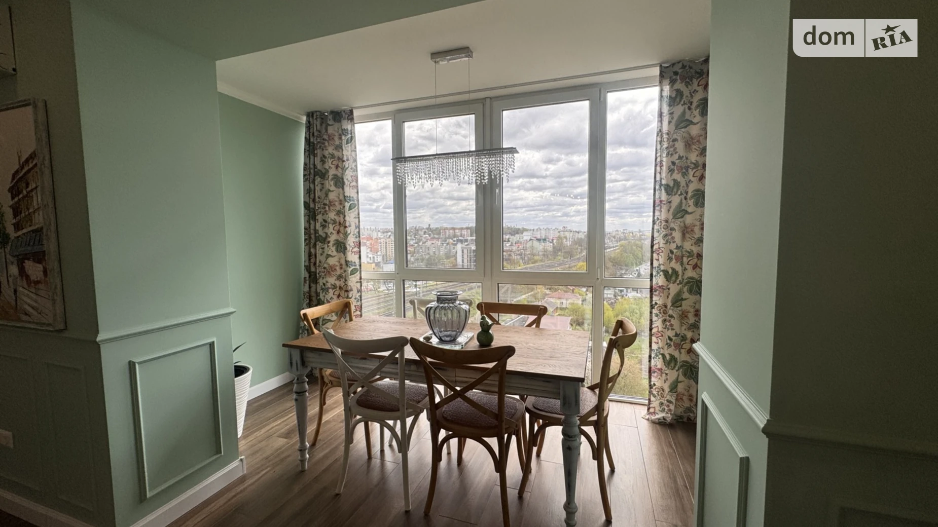 2-комнатная квартира 134 кв. м в Тернополе, ул. Котляревского - фото 2