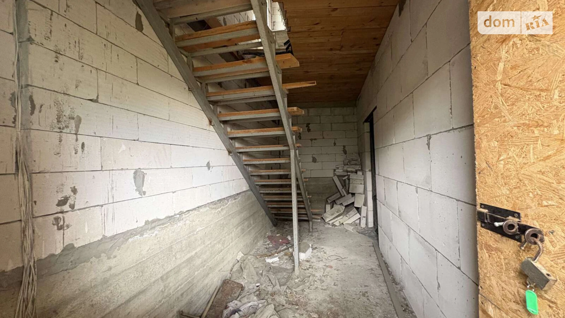 Продается дом на 4 этажа 250 кв. м с камином, цена: 70000 $ - фото 4