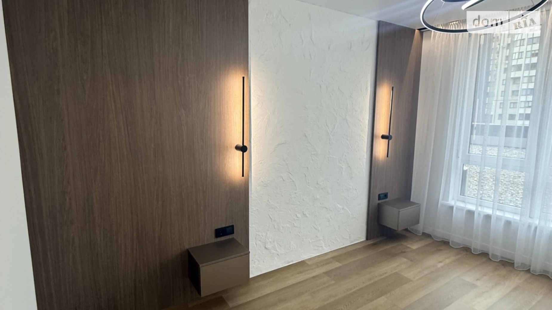 Продается 1-комнатная квартира 46 кв. м в Ивано-Франковске, бул. Южный, 32Б - фото 2