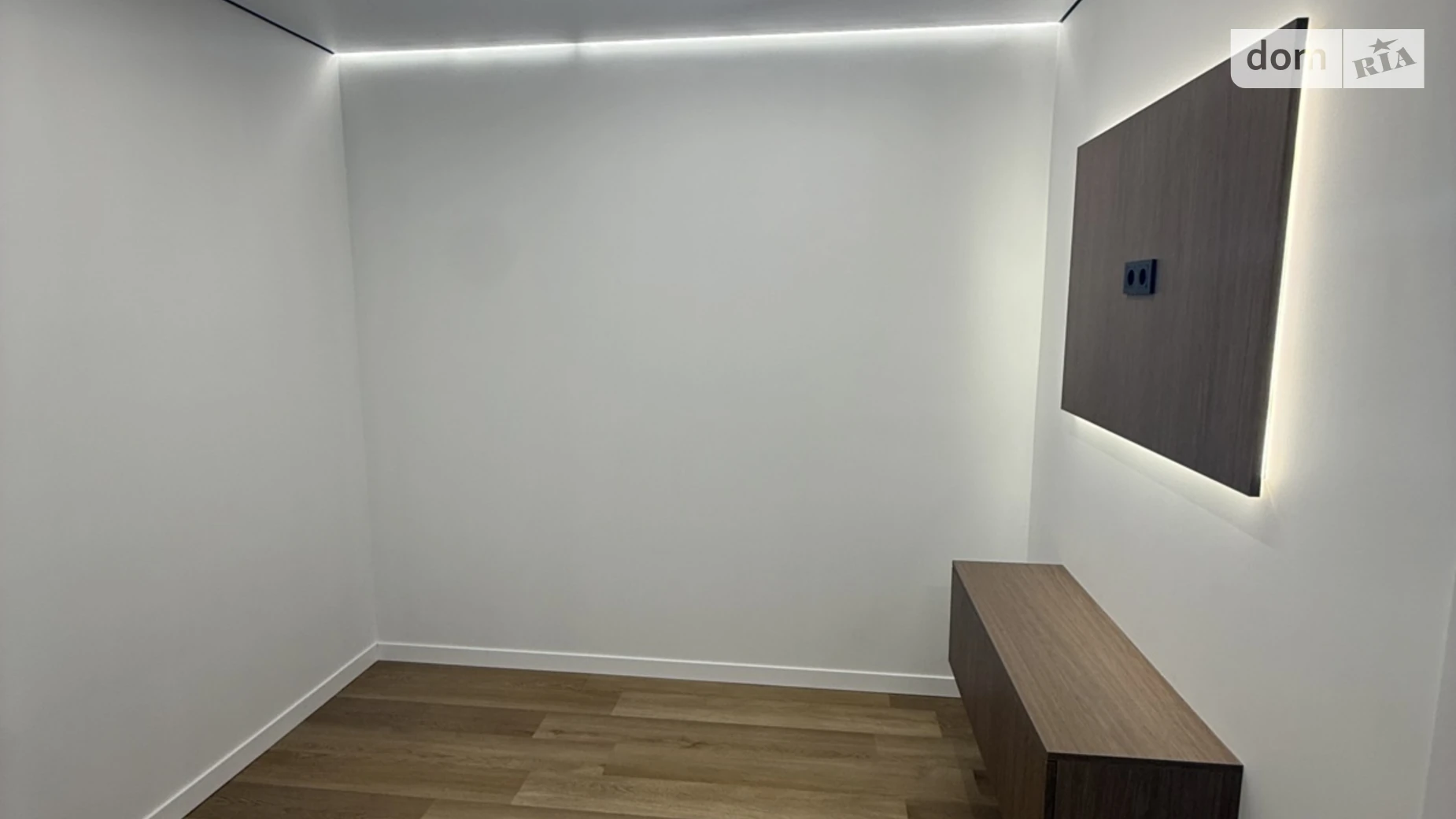 Продается 1-комнатная квартира 46 кв. м в Ивано-Франковске, бул. Южный, 32Б - фото 5