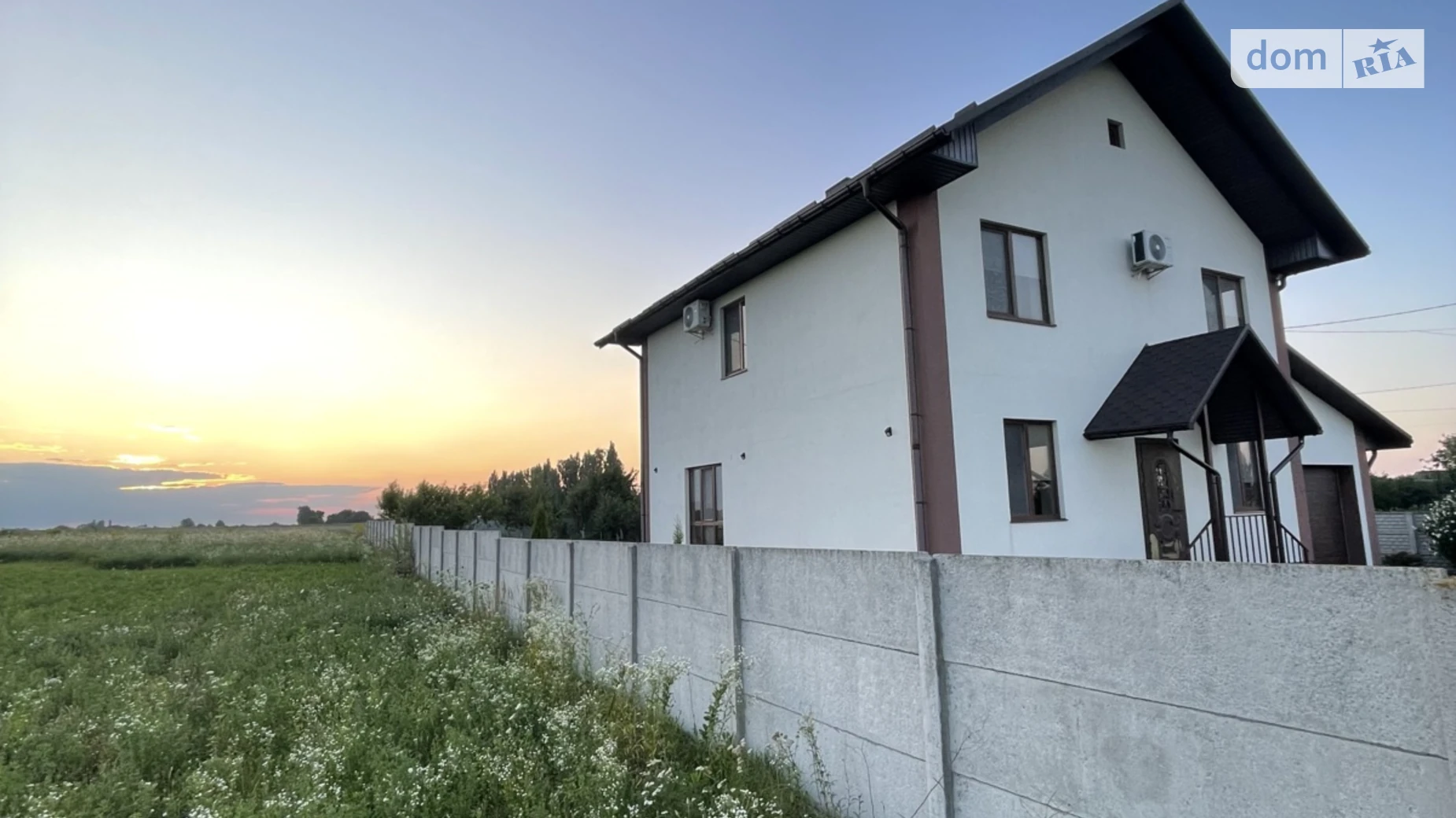 Продается дом на 2 этажа 141 кв. м с балконом, цена: 145000 $ - фото 4