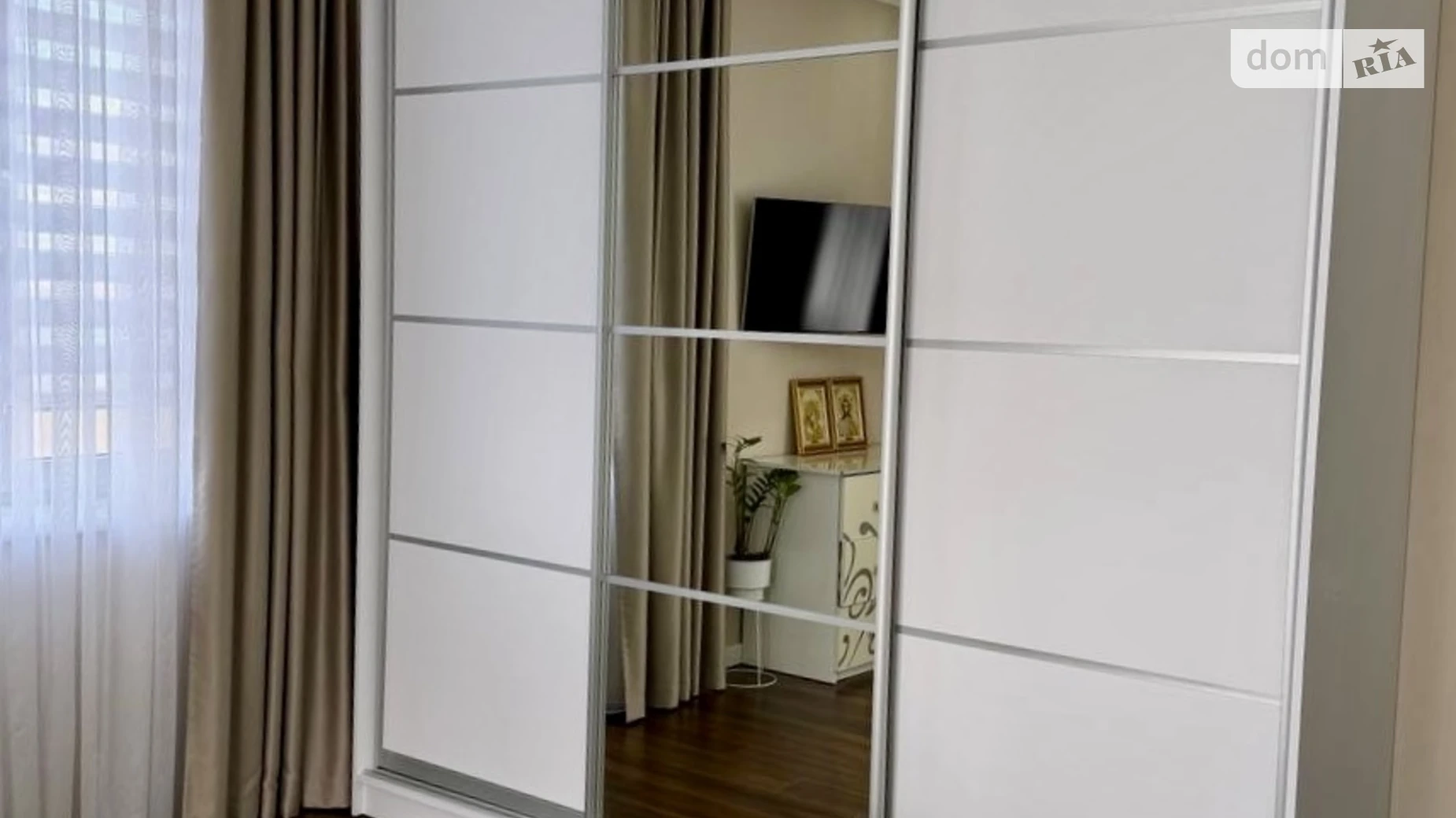 Продается 2-комнатная квартира 54.7 кв. м в Ровно, ул. Благовещенская - фото 4