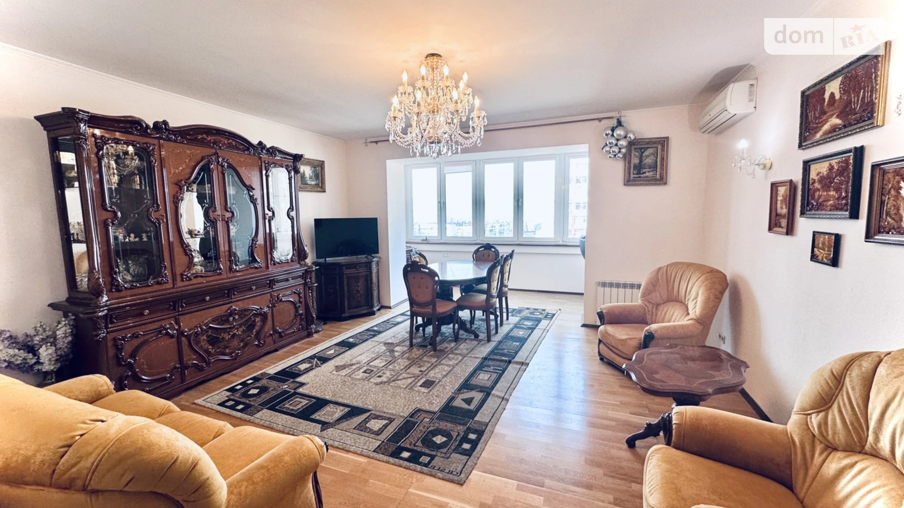 Продается 4-комнатная квартира 120 кв. м в Киеве, бул. Леси Украинки - фото 2