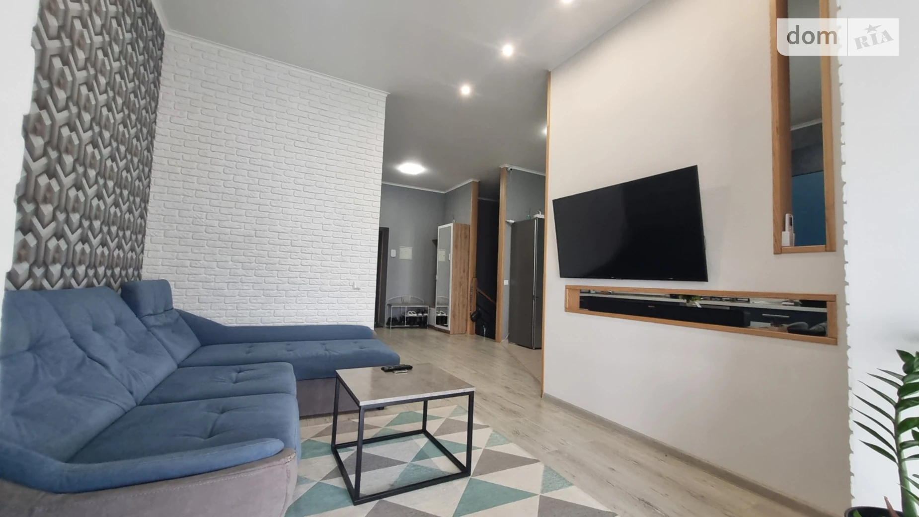 Продается 2-комнатная квартира 101.6 кв. м в Чернигове, ул. Независимости, 15 - фото 4