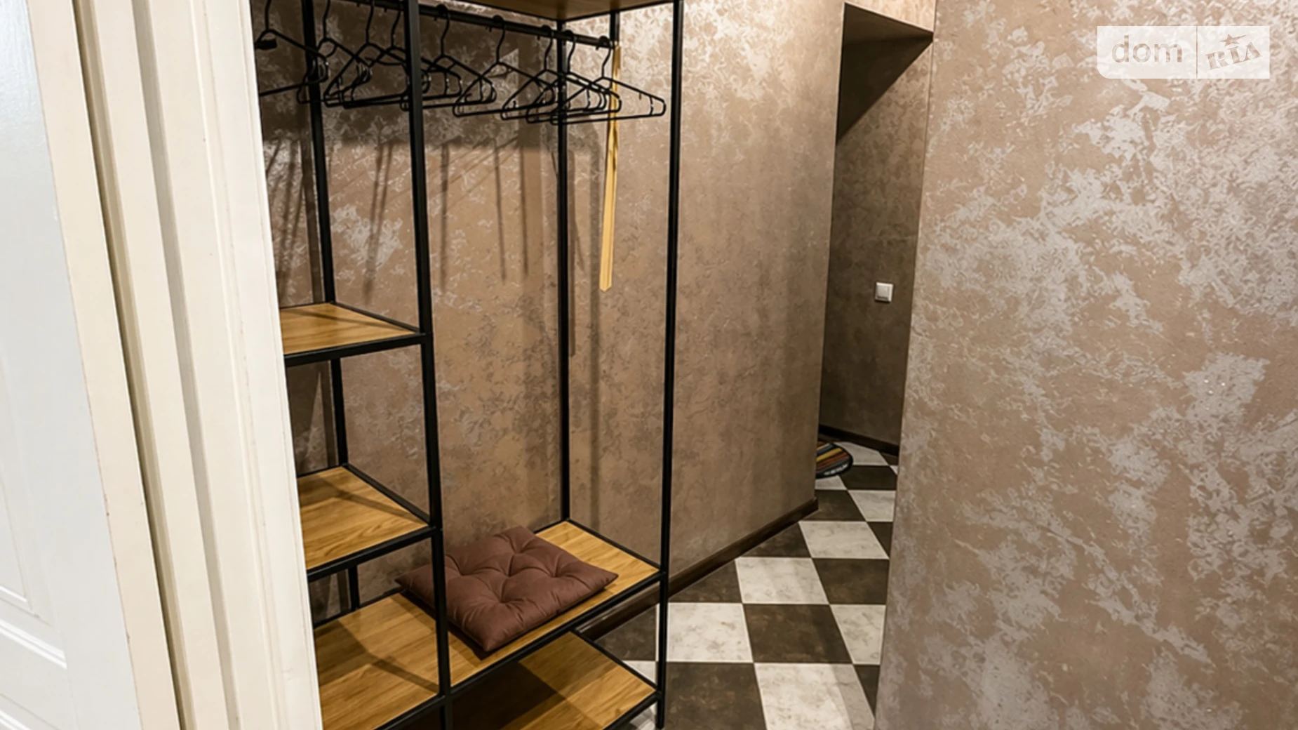 Продается 1-комнатная квартира 37 кв. м в Хмельницком, ул. Яворницкого, 24 - фото 2