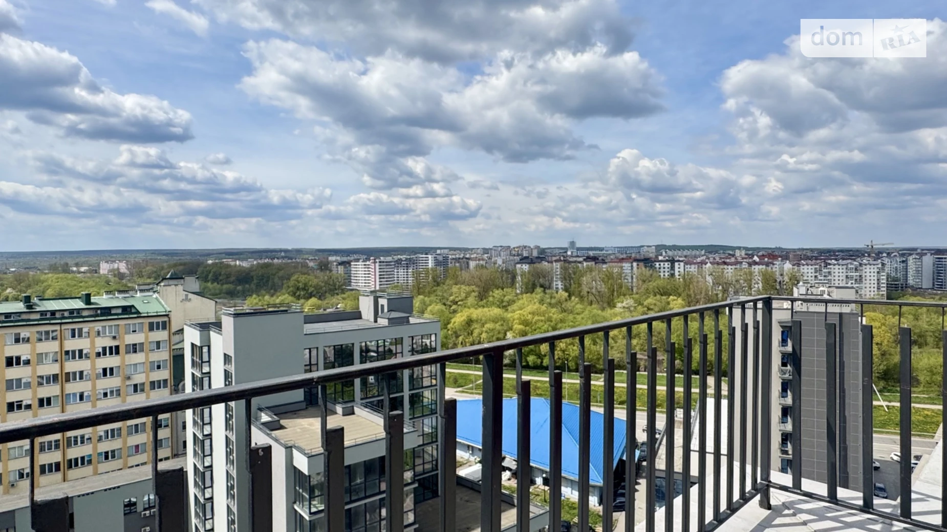 Продается 2-комнатная квартира 78 кв. м в Ивано-Франковске, ул. Княгинин, 44 - фото 3