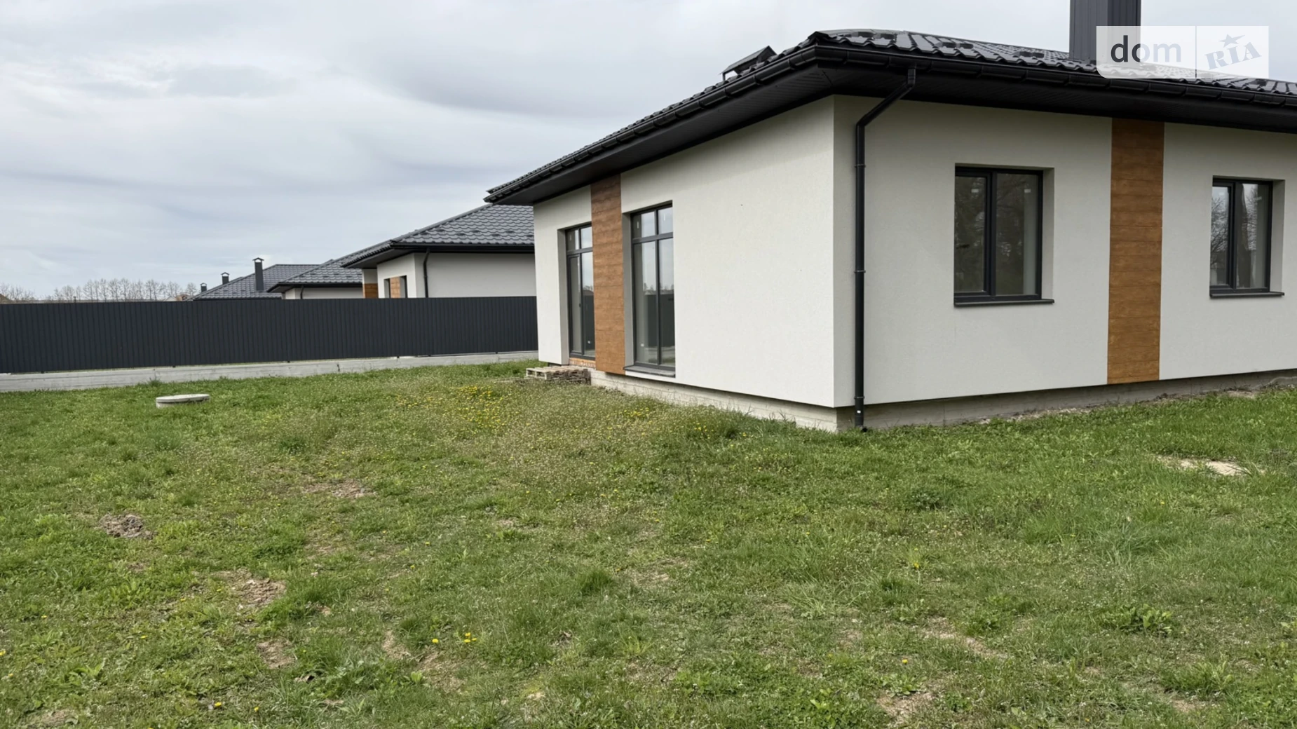 Продается одноэтажный дом 120 кв. м с садом, цена: 95000 $ - фото 5