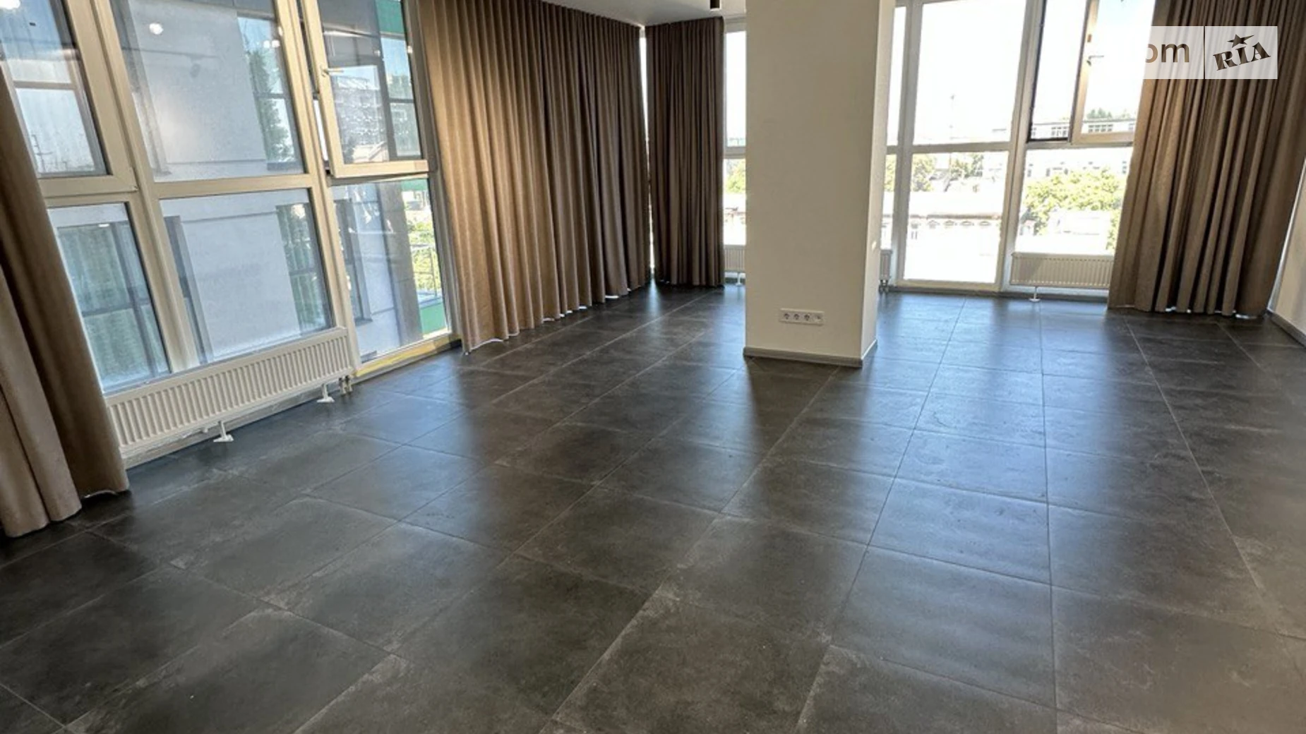 Продается 3-комнатная квартира 110 кв. м в Днепре, ул. Европейская, 9А - фото 2
