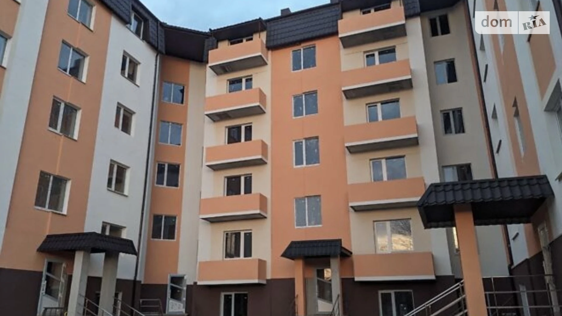 Продается 2-комнатная квартира 67 кв. м в Тульчине, ул. Николая Леонтовича, 55 - фото 2