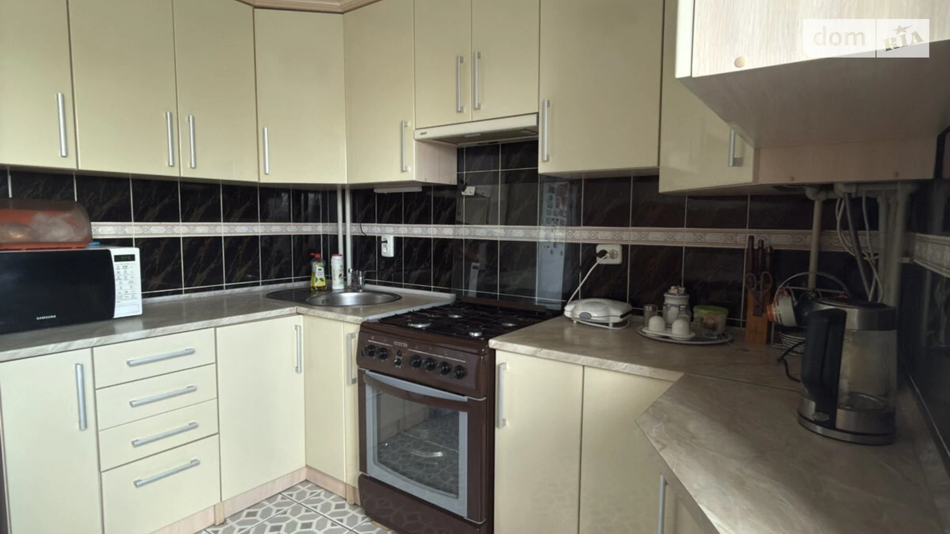 Продается 3-комнатная квартира 68 кв. м в Дрогобыче, В. Великого, 78/1 - фото 4