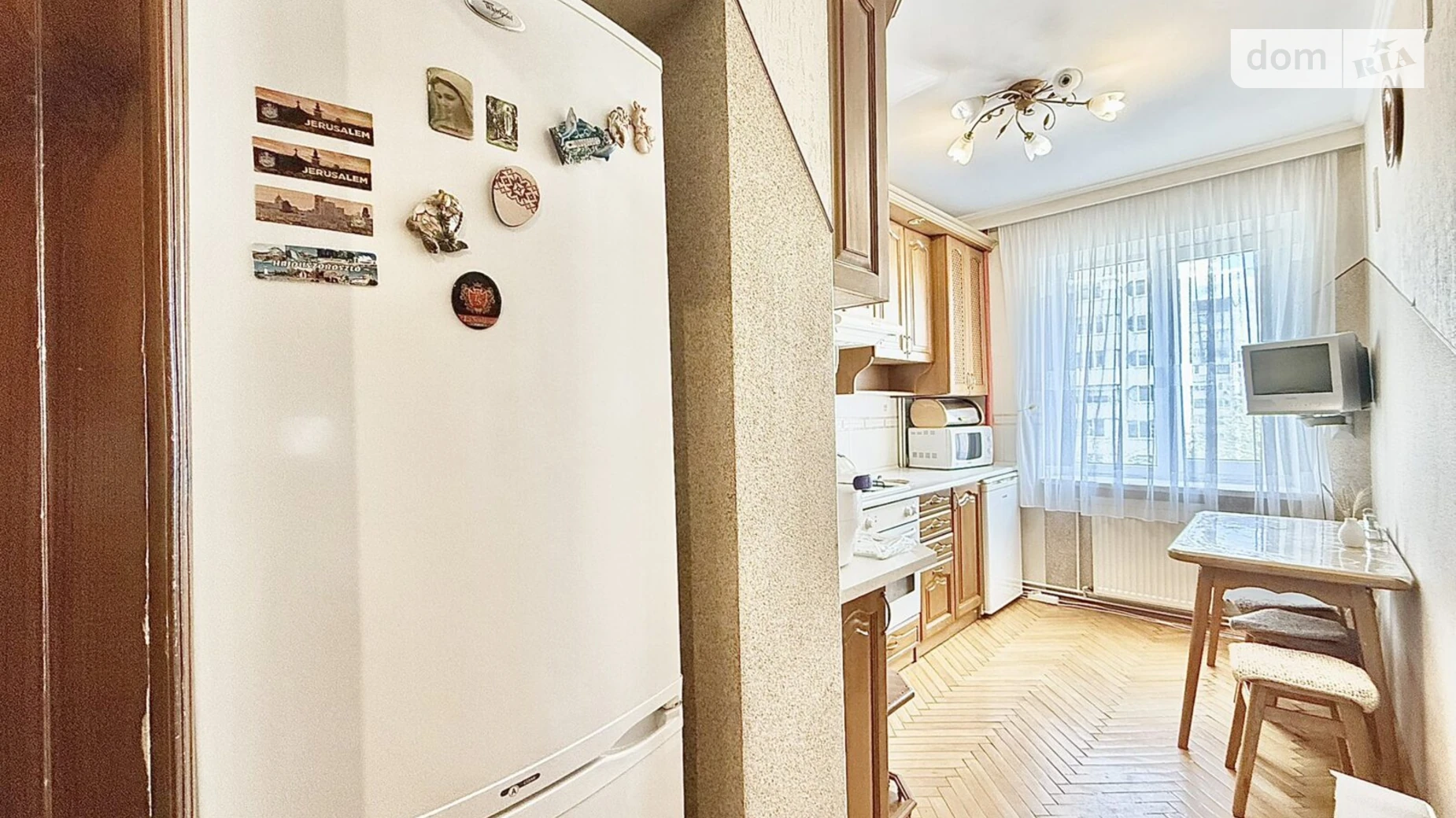 3-комнатная квартира 64 кв. м в Тернополе, бул. Вишневецкого Дмитрия - фото 3