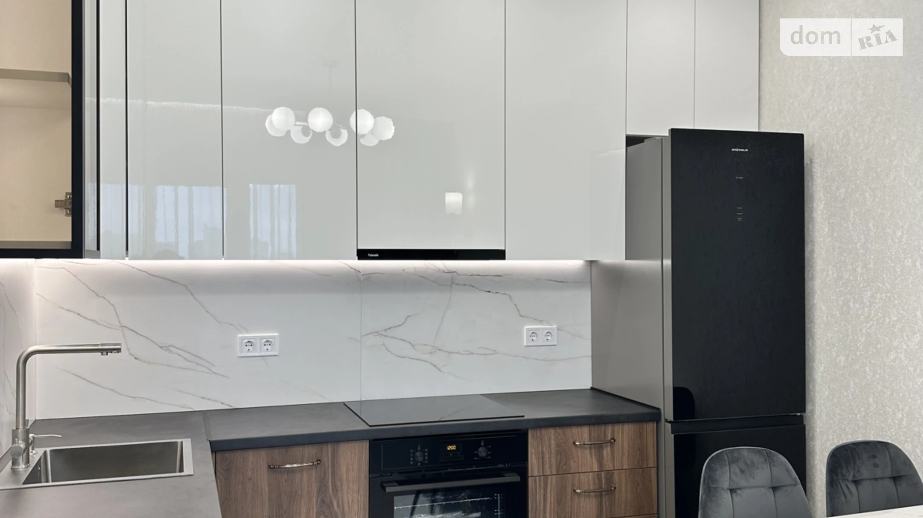 Продается 1-комнатная квартира 42 кв. м в Одессе, ул. Краснова - фото 2