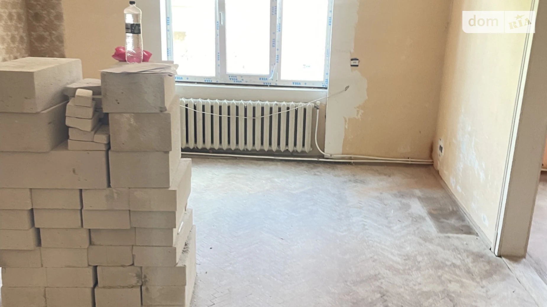 Продается 2-комнатная квартира 71 кв. м в Ужгороде, наб. Независимости, 21 - фото 2
