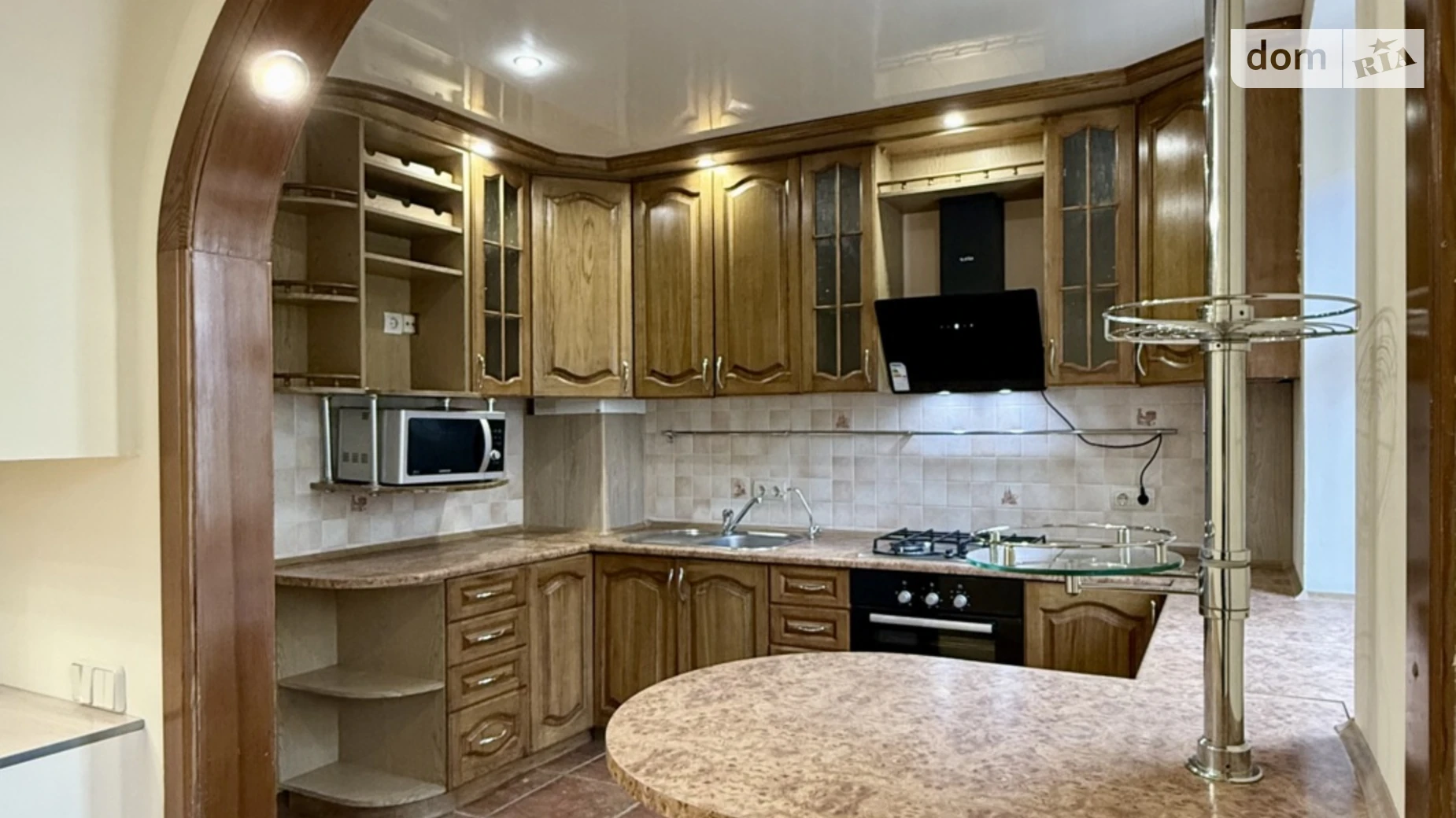 Продается 4-комнатная квартира 101.5 кв. м в Кременчуге, ул. Соборная (Ленина), 30 - фото 4