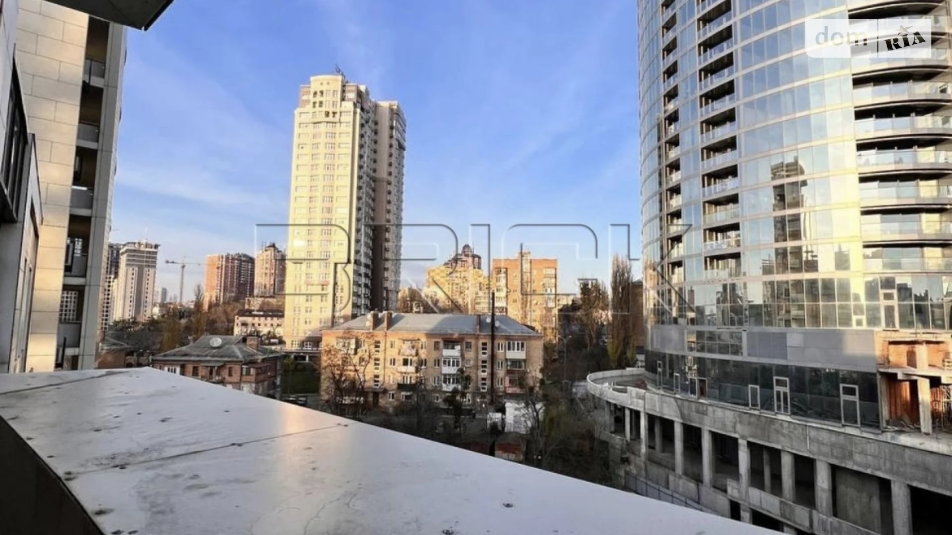 Продается 2-комнатная квартира 81.8 кв. м в Киеве, ул. Саперное Поле, 5А - фото 3