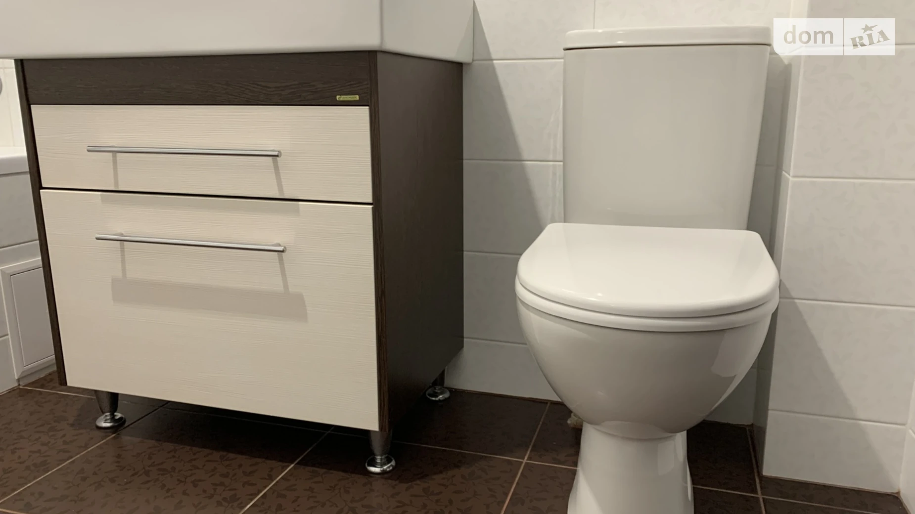 Продается 1-комнатная квартира 52.6 кв. м в Чернигове, ул. 1-й танковой бригады(Генерала Белова), 33 - фото 4