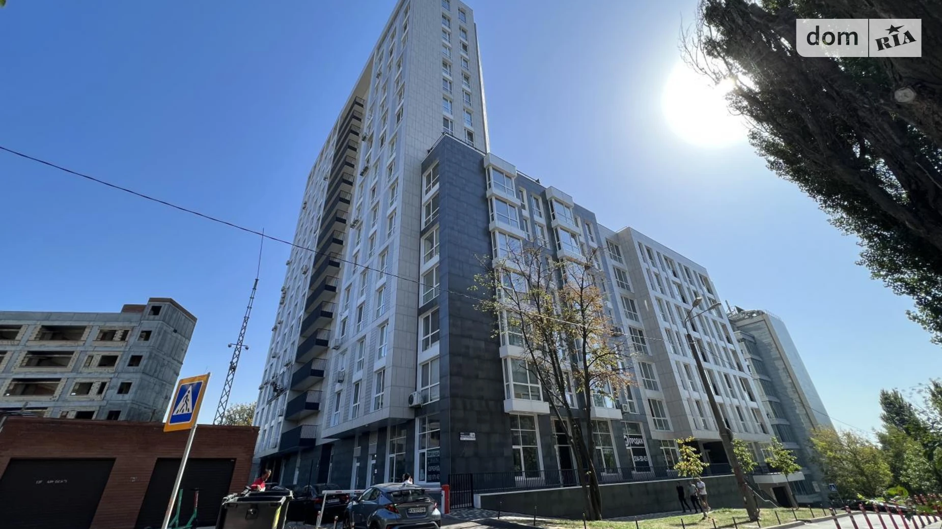 Продается 3-комнатная квартира 124.8 кв. м в Киеве, ул. Лейпцигская, 13А - фото 2