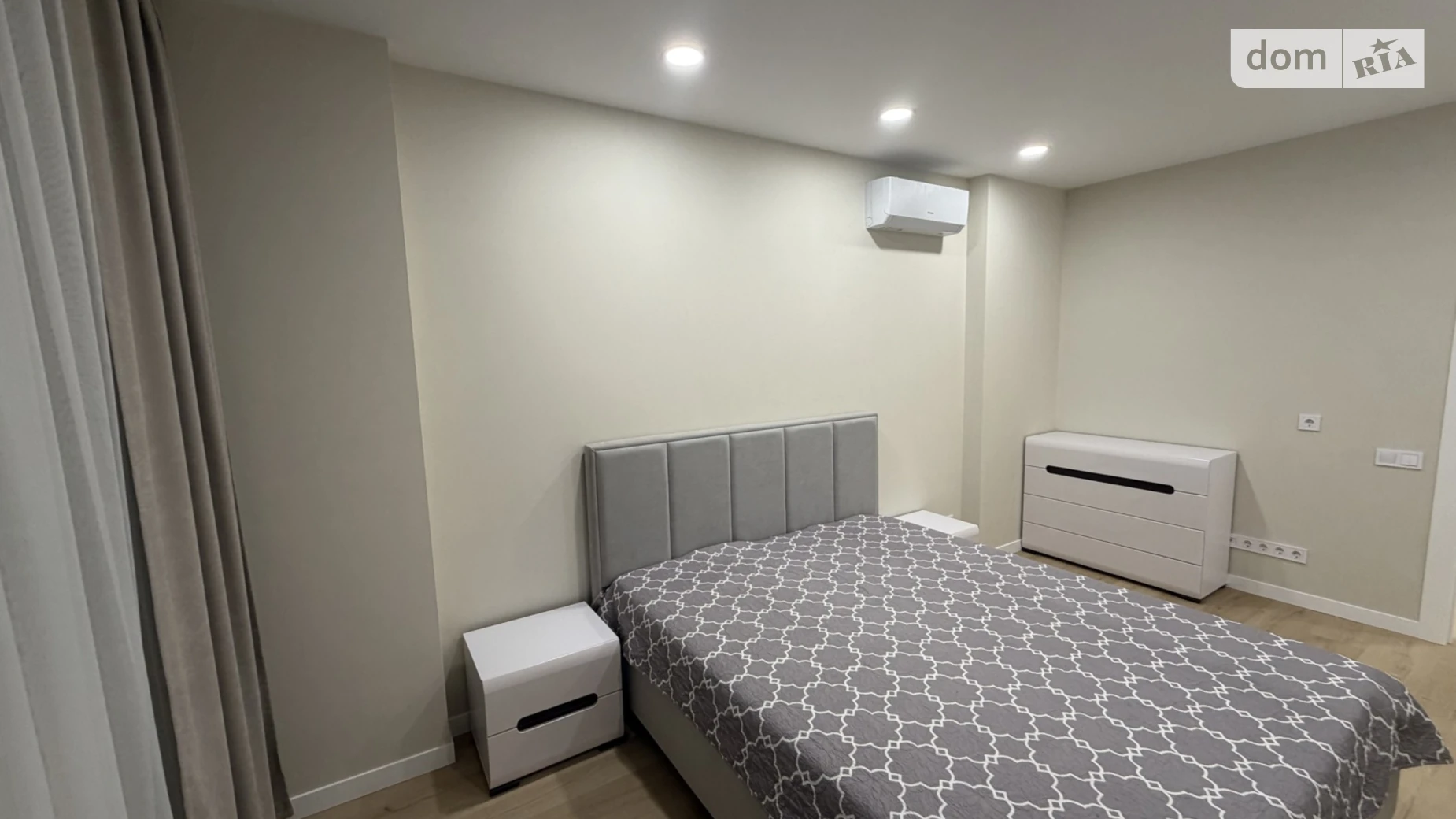 ул. Александра Олеся, 5 Виноградарь Киев ЖК Варшавский 2 - фото 2