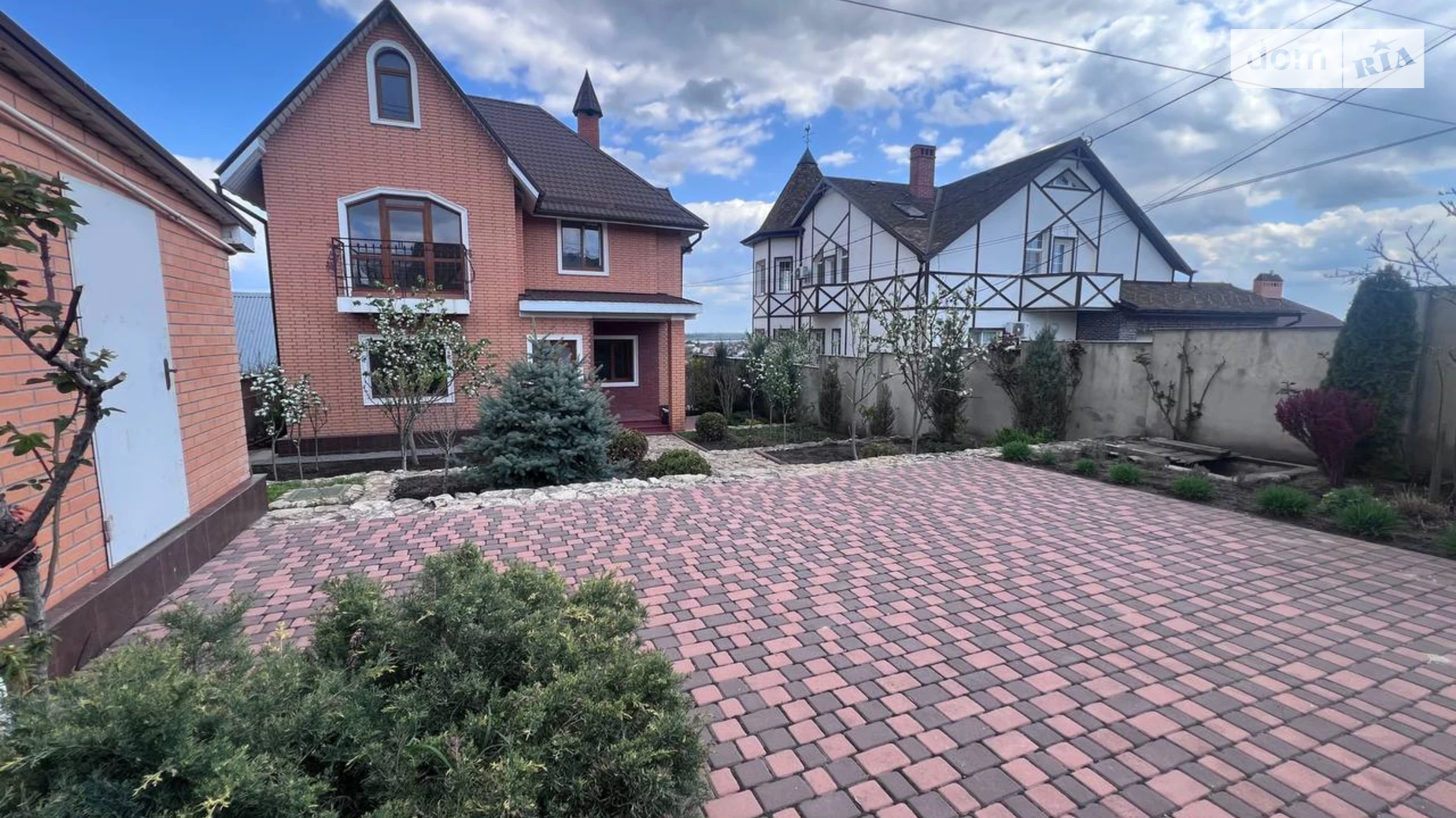 Продается дом на 2 этажа 251.5 кв. м с баней/сауной, цена: 250000 $ - фото 3