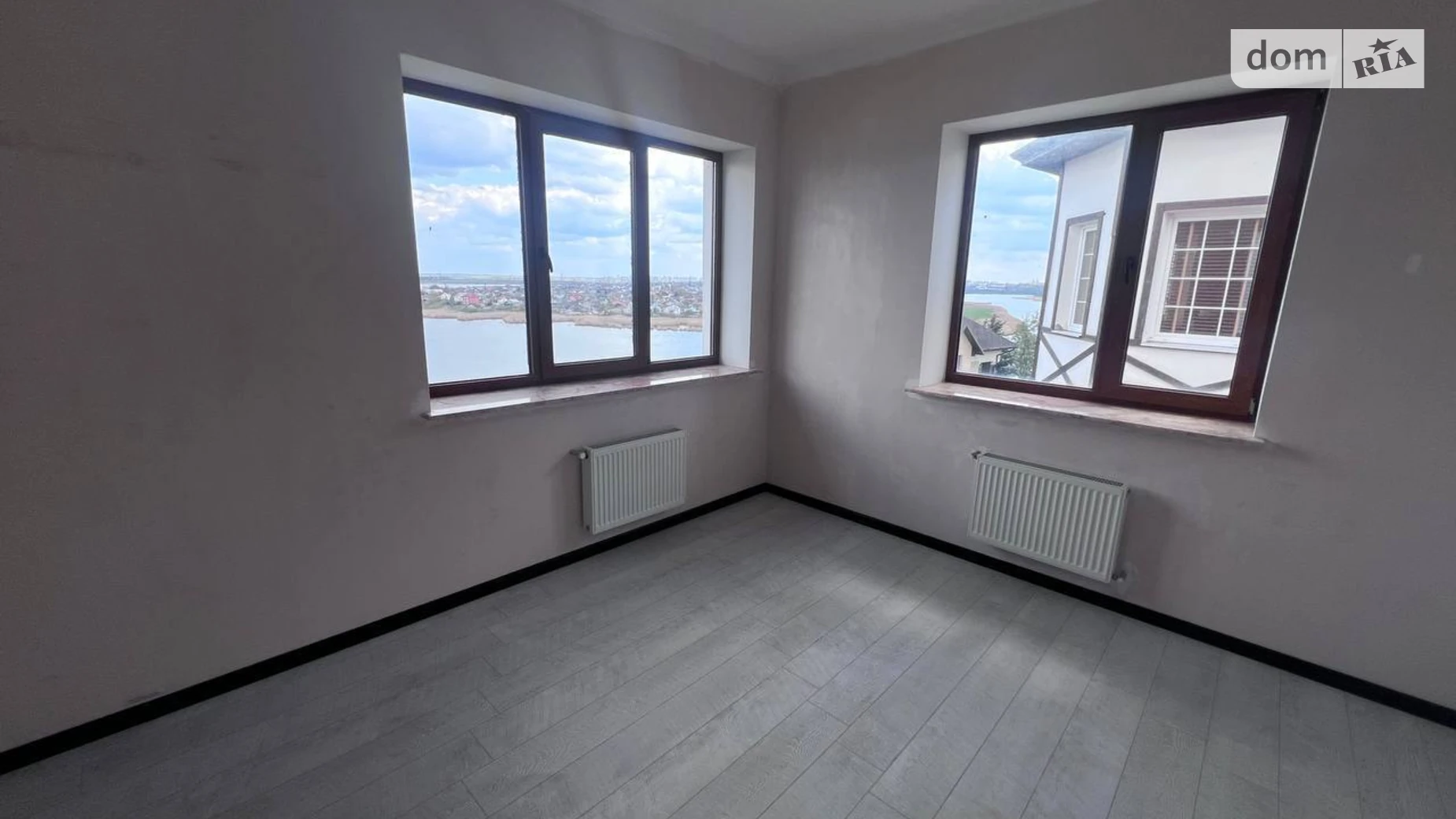 Продается дом на 2 этажа 251.5 кв. м с баней/сауной, цена: 250000 $ - фото 5