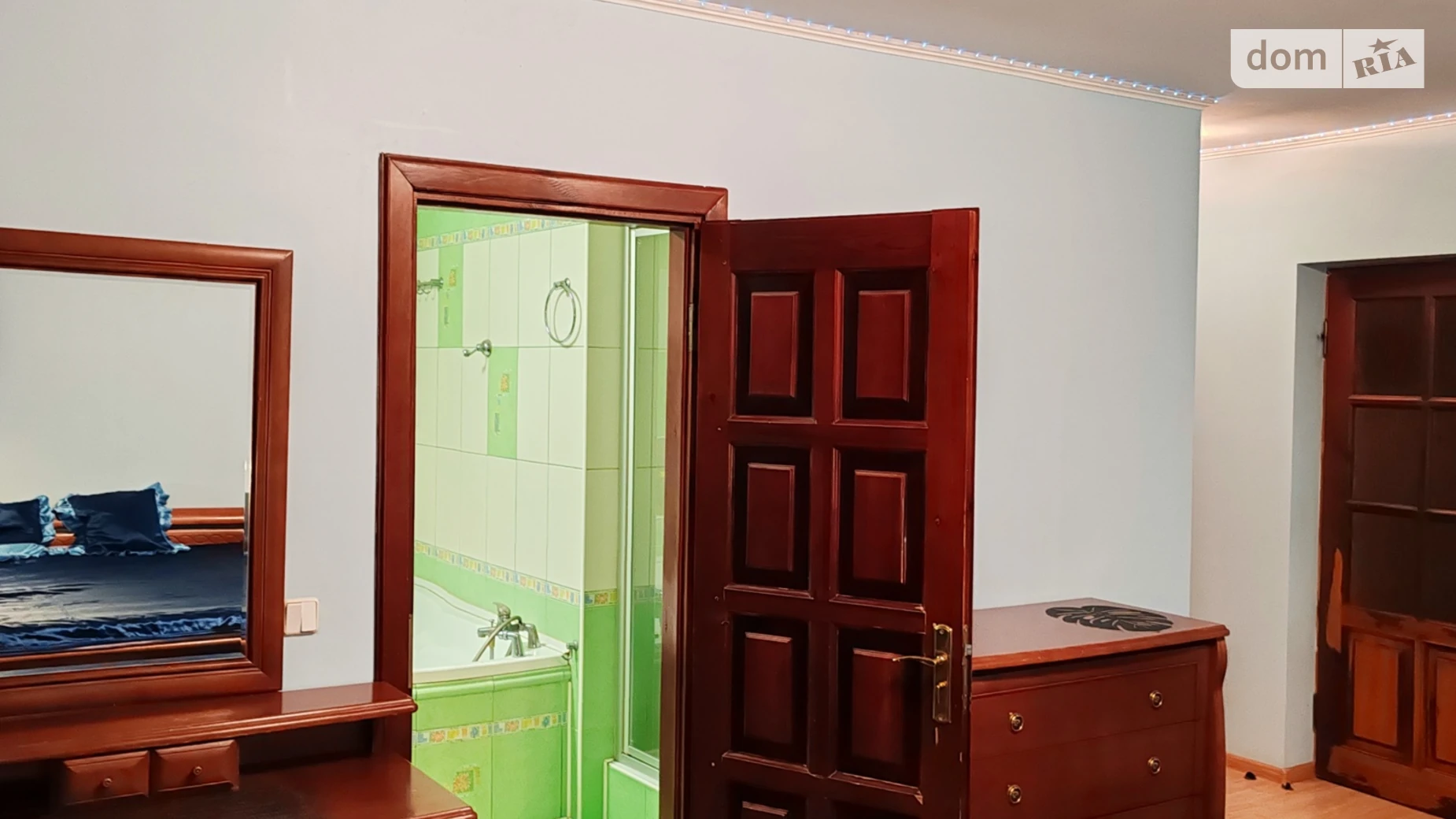 4-комнатная квартира 119.8 кв. м в Луцке, просп. Молодежи, 19А - фото 3