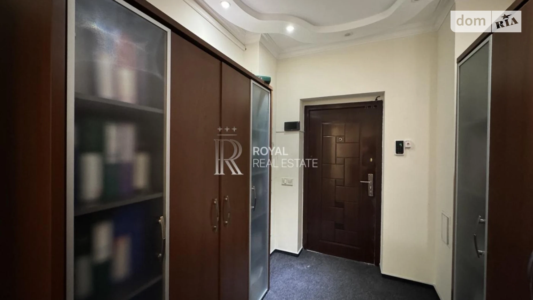 Продается офис 119.4 кв. м в бизнес-центре, цена: 300000 $ - фото 3