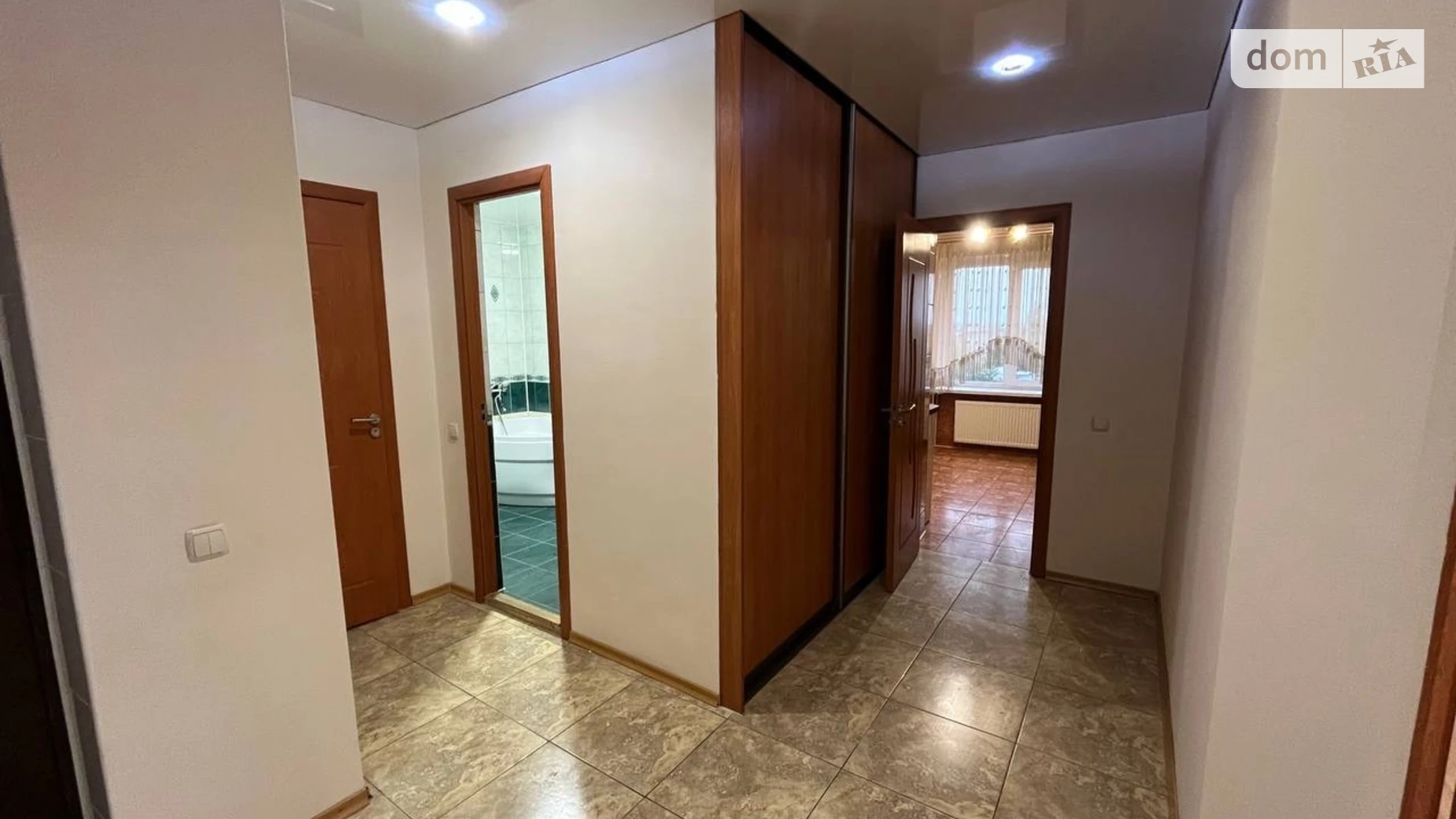 Продается 3-комнатная квартира 95.5 кв. м в Хмельницком, ул. Народной Воли, 1А/2 - фото 4