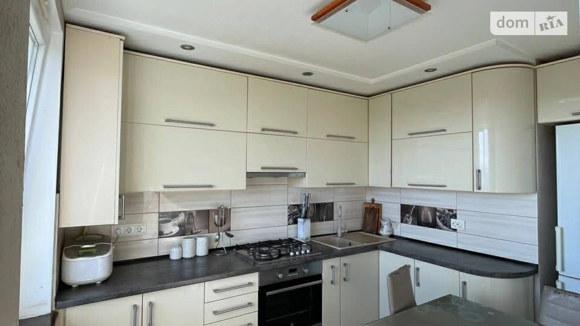 Продается 2-комнатная квартира 52 кв. м в Дрогобыче, ул. Михаила Грушевского - фото 5