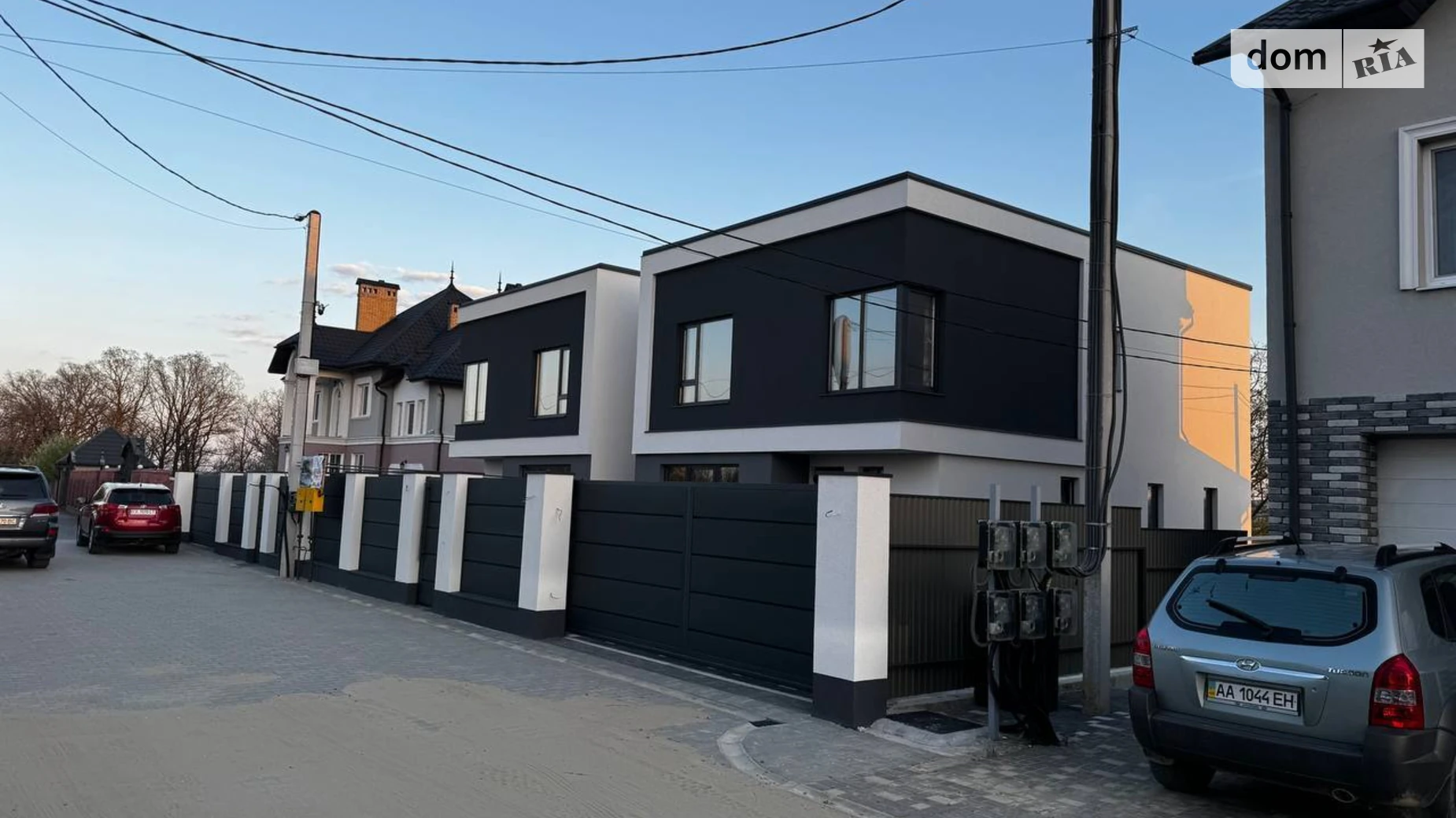 Продается дом на 2 этажа 180 кв. м с балконом, цена: 135000 $ - фото 4