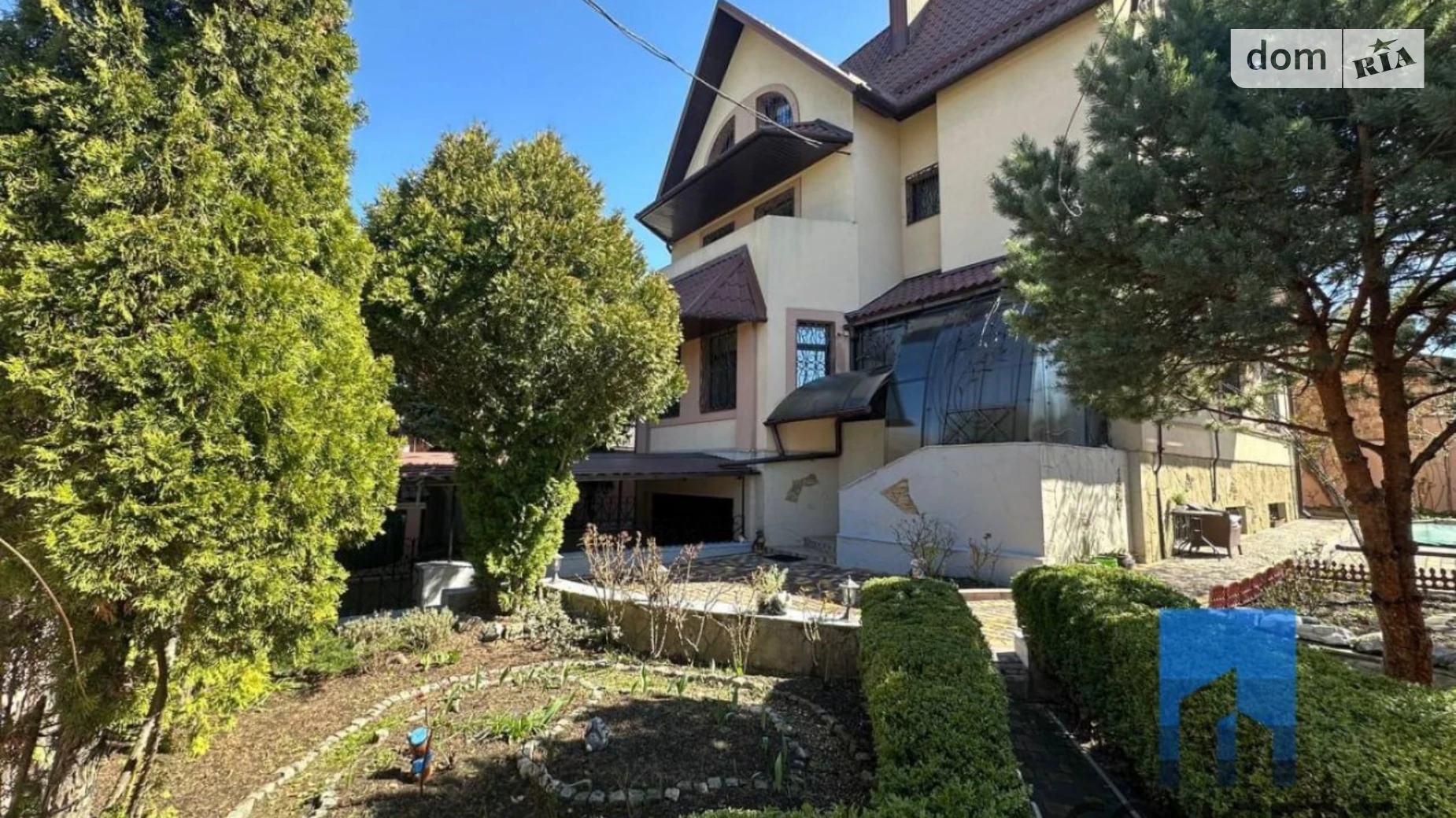 Продается дом на 2 этажа 378.4 кв. м с верандой, цена: 295000 $ - фото 4