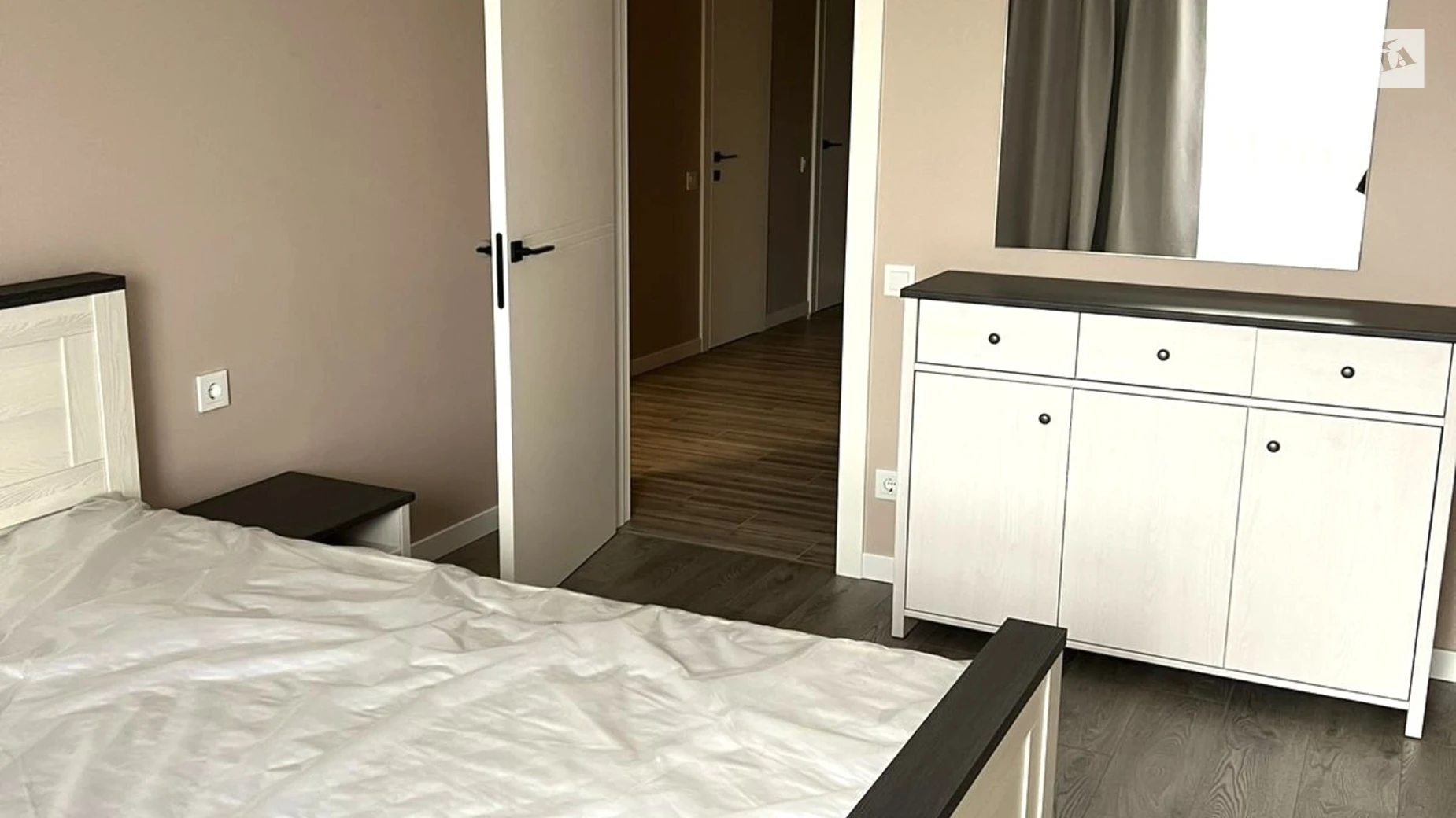 2-комнатная квартира 65 кв. м в Луцке, цена: 450 $ - фото 2