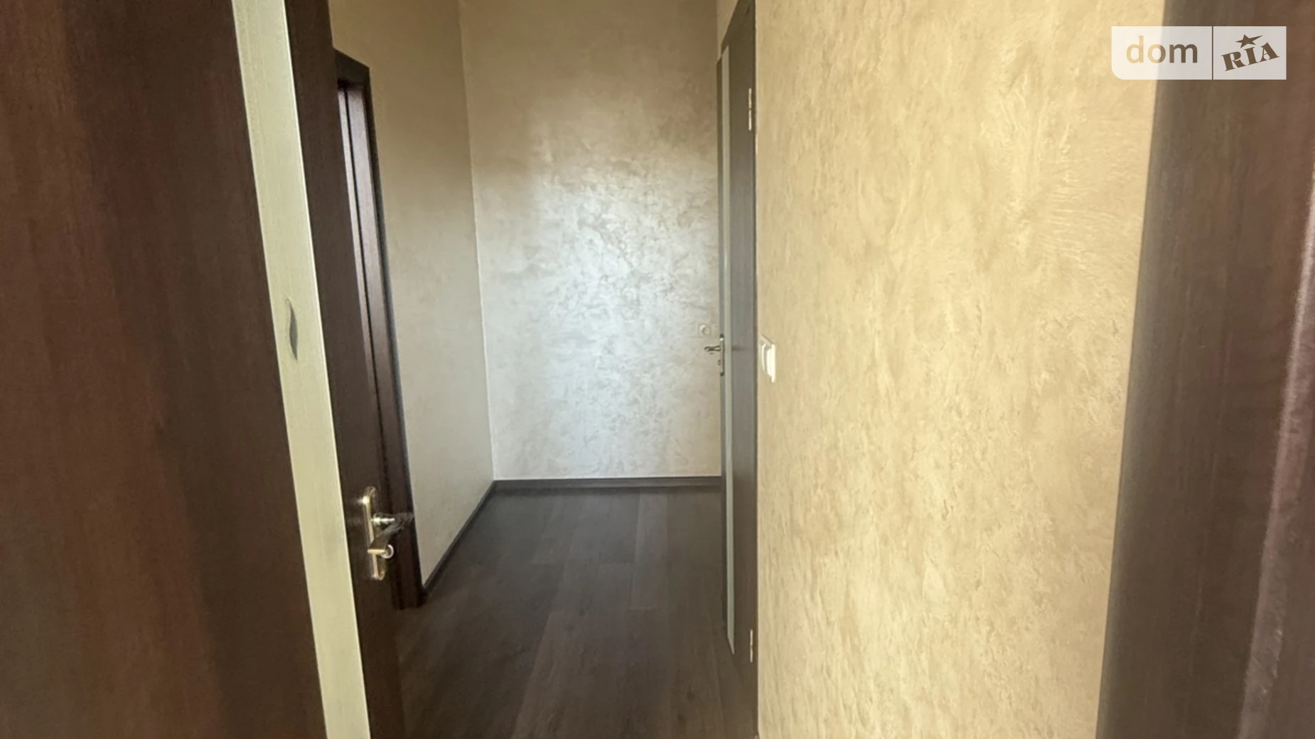 Продается 3-комнатная квартира 70 кв. м в Самборе, ул. Мазепы, 11 - фото 5