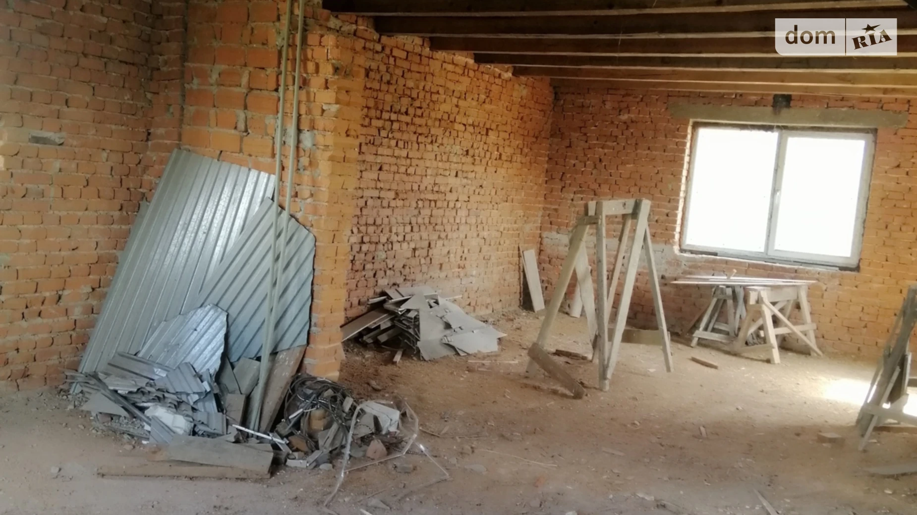 Продается дом на 3 этажа 244 кв. м с камином, цена: 120000 $ - фото 3