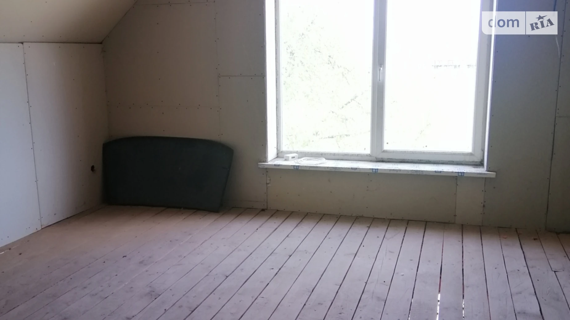 Продается дом на 3 этажа 244 кв. м с камином, цена: 120000 $ - фото 4