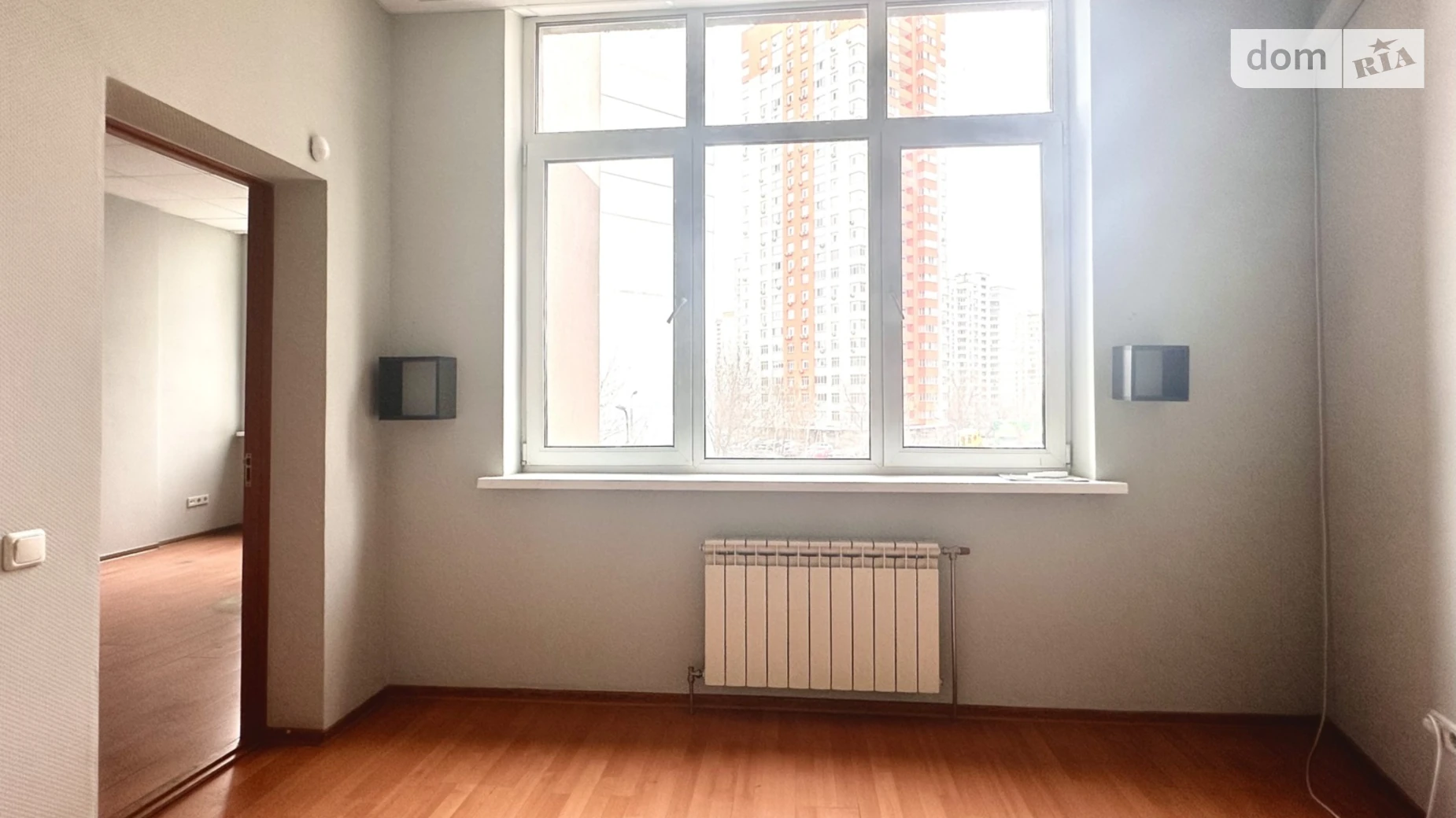 Продается офис 34.9 кв. м в бизнес-центре, цена: 42000 $ - фото 4