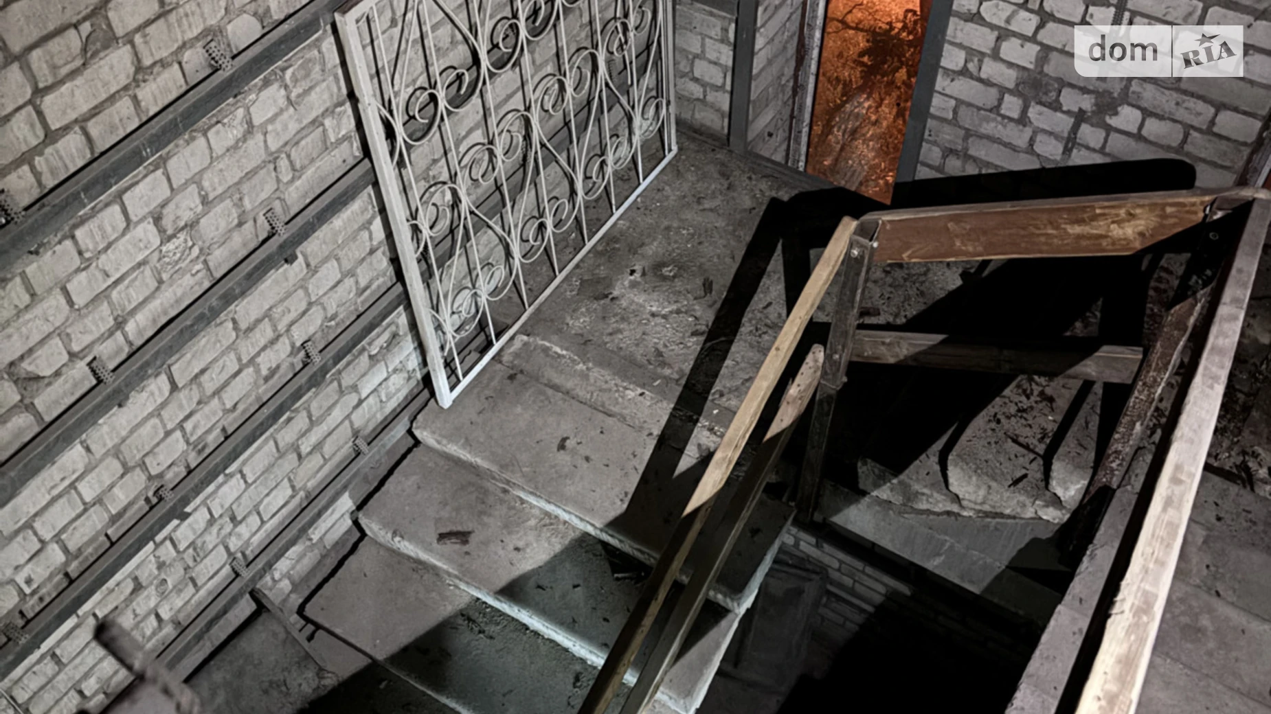 Продается дом на 2 этажа 1684.3 кв. м с мансардой, цена: 700000 $ - фото 4