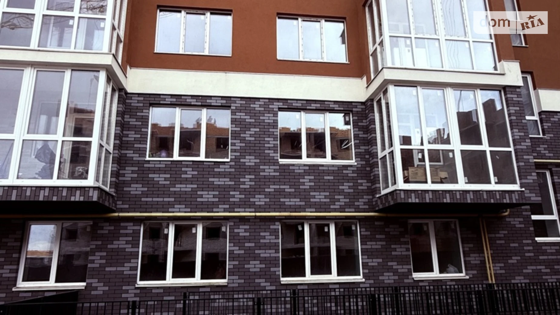 Продается 1-комнатная квартира 41.1 кв. м в Ирпене, ул. Соборная(ІІІ Интернационала), 2К/47 - фото 2