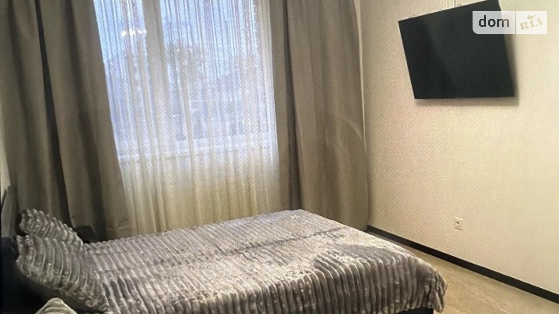 1-комнатная квартира 43 кв. м в Луцке, цена: 400 $ - фото 4