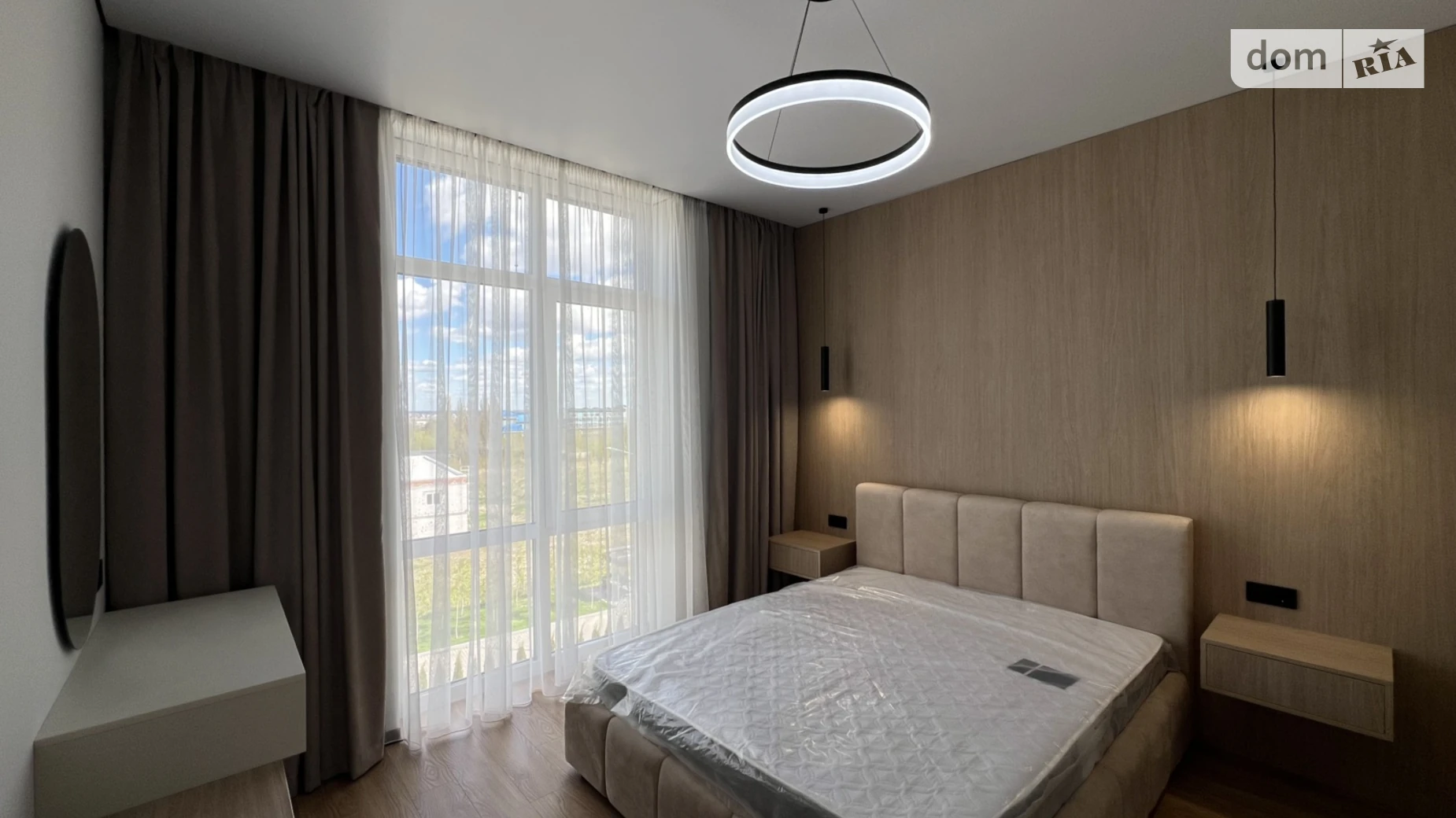 Продается 1-комнатная квартира 60 кв. м в Ровно, ул. Киевская, 108 - фото 2