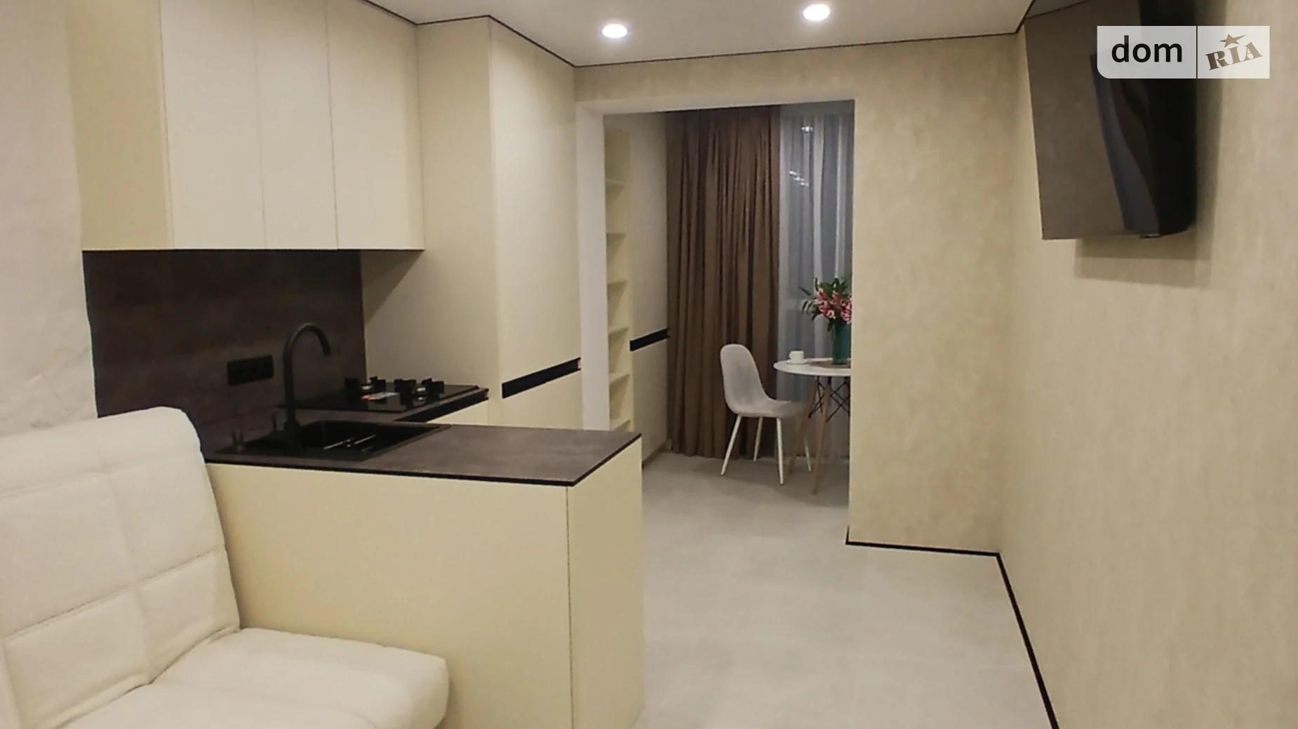 Продается 1-комнатная квартира 41 кв. м в Черкассах, ул. Байды-Вишневецкого - фото 3