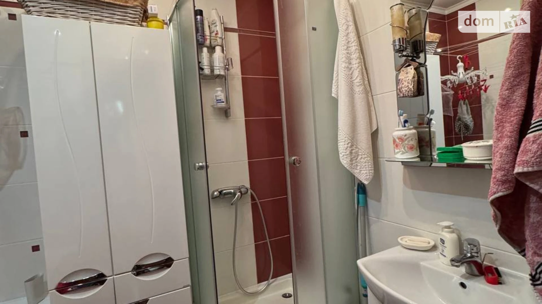 Продается 2-комнатная квартира 69.9 кв. м в Ивано-Франковске, ул. Украинский Дивизии - фото 2