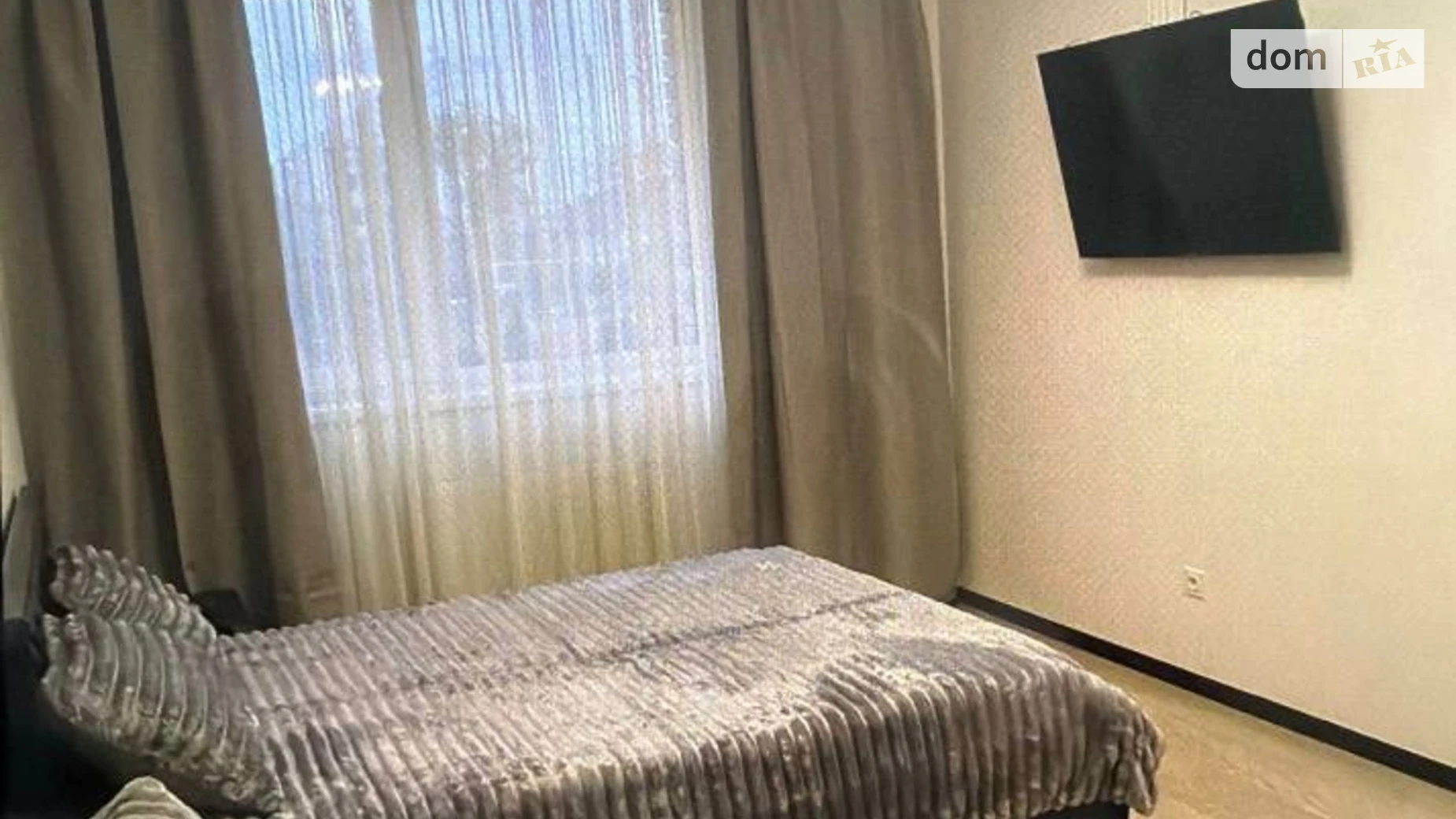 1-комнатная квартира 43 кв. м в Луцке, цена: 400 $ - фото 4