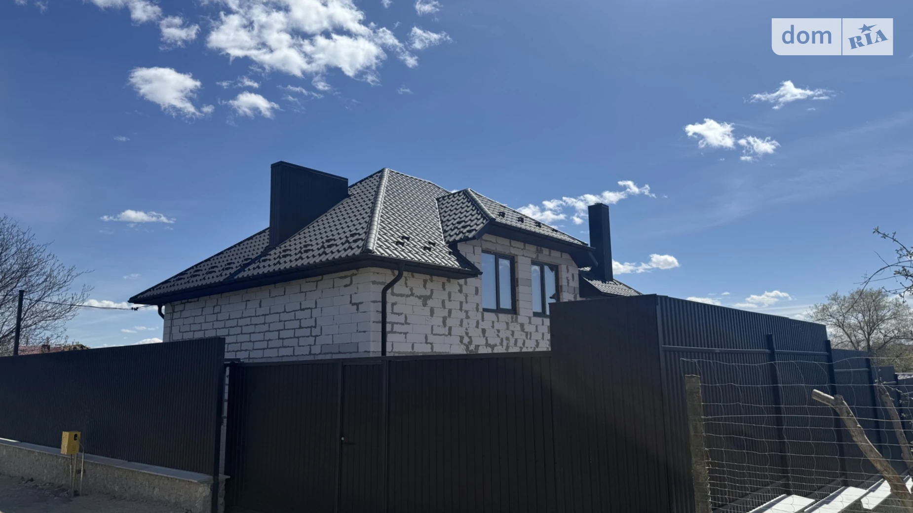 Продается дом на 2 этажа 159 кв. м с камином, цена: 140000 $ - фото 4