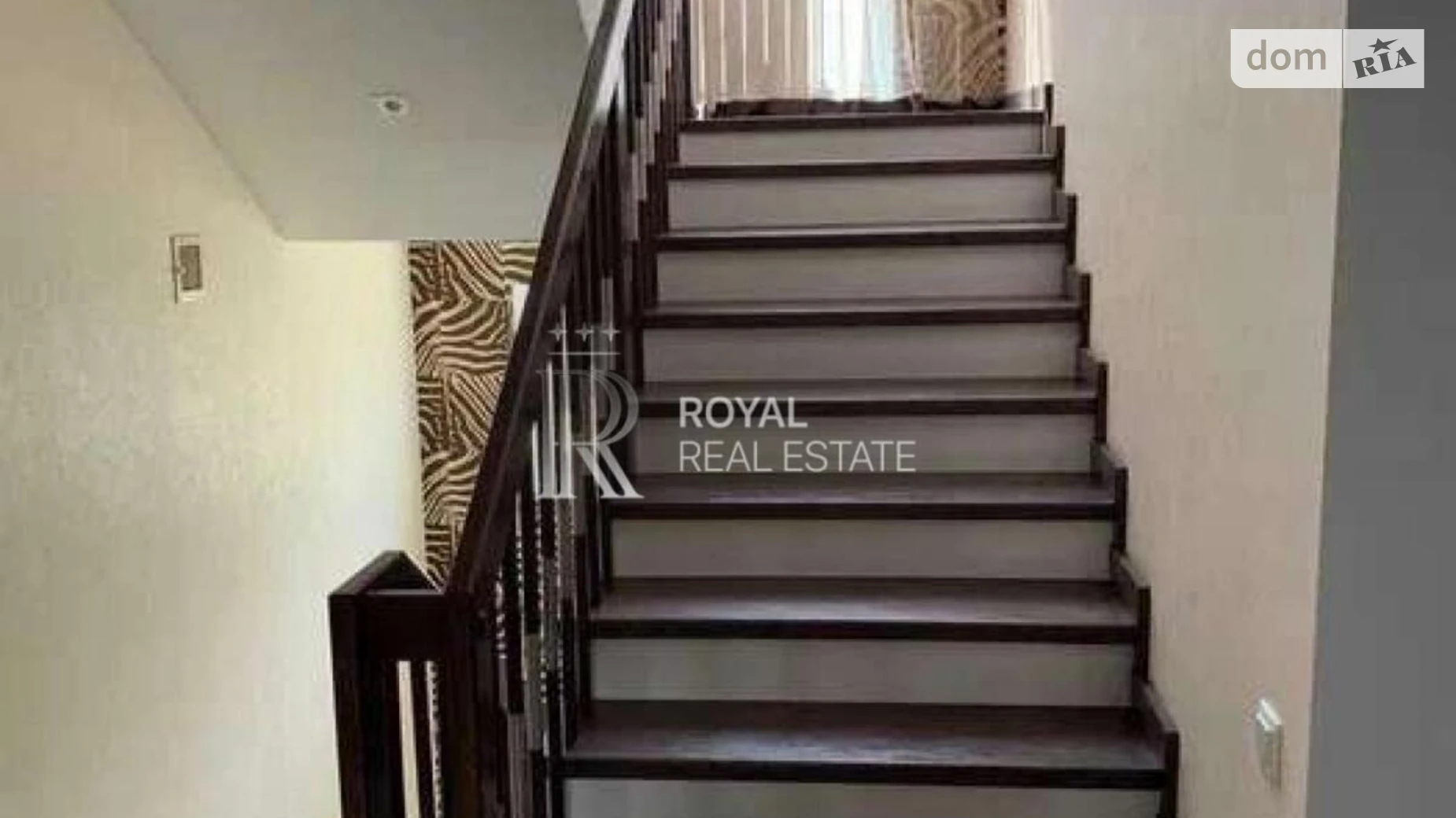Продается дом на 2 этажа 146.6 кв. м с участком, цена: 320000 $ - фото 2