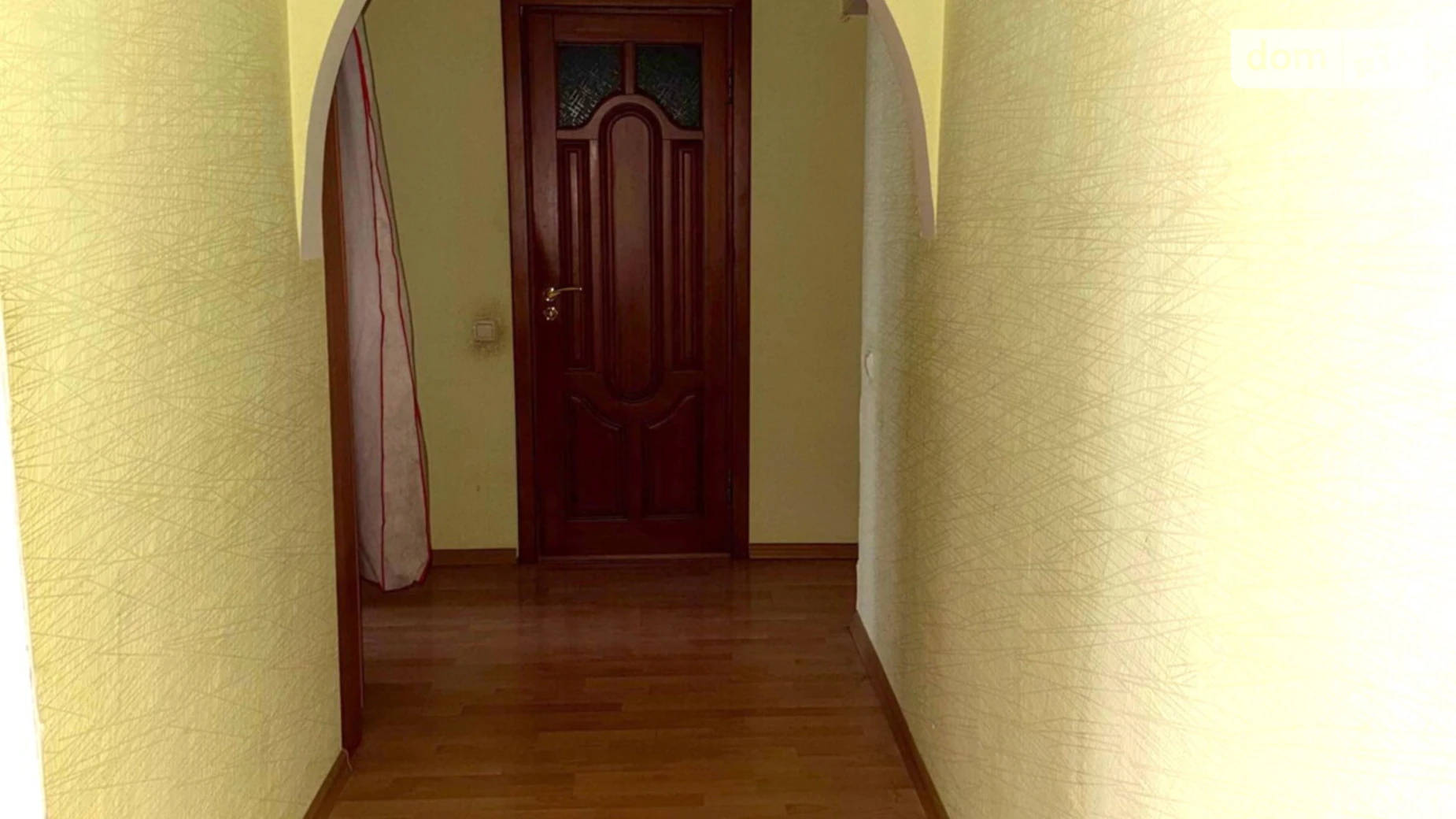 Продается 3-комнатная квартира 71.1 кв. м в Ровно, ул. Гайдамацкая, 35 - фото 3
