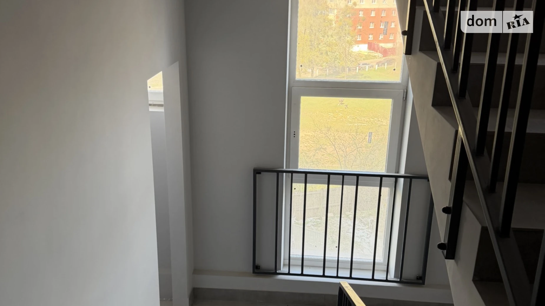 Продается 1-комнатная квартира 48.9 кв. м в Ровно, ул. Галицкого Данилы, 14 - фото 2