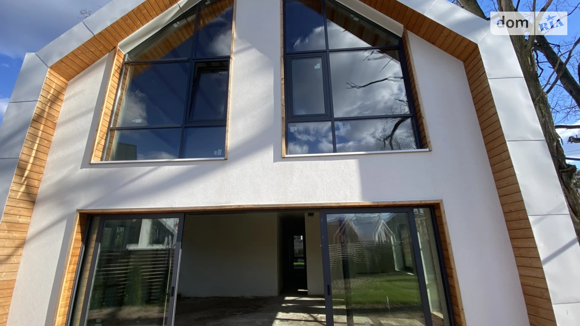 Продается дом на 2 этажа 220 кв. м с балконом, цена: 241800 $ - фото 5