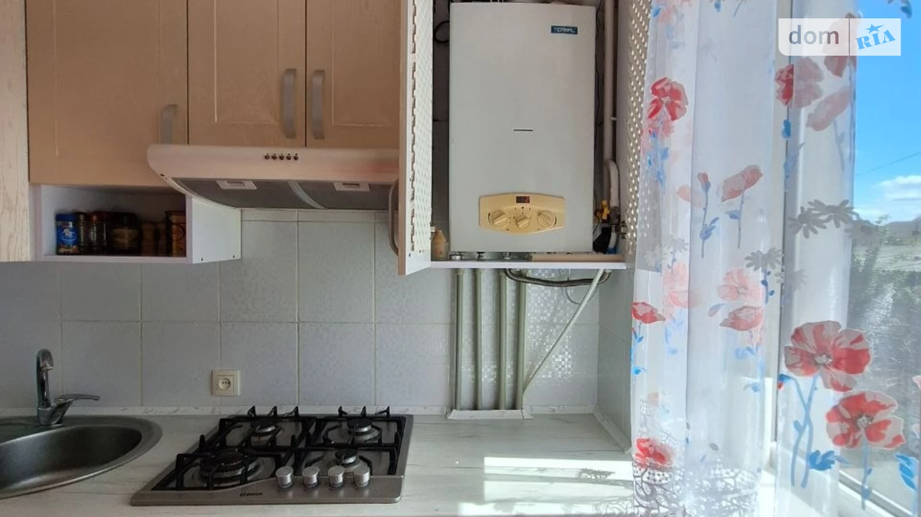 Продается 3-комнатная квартира 67.7 кв. м в Ровно, пер. Дворецкий, 57 - фото 4