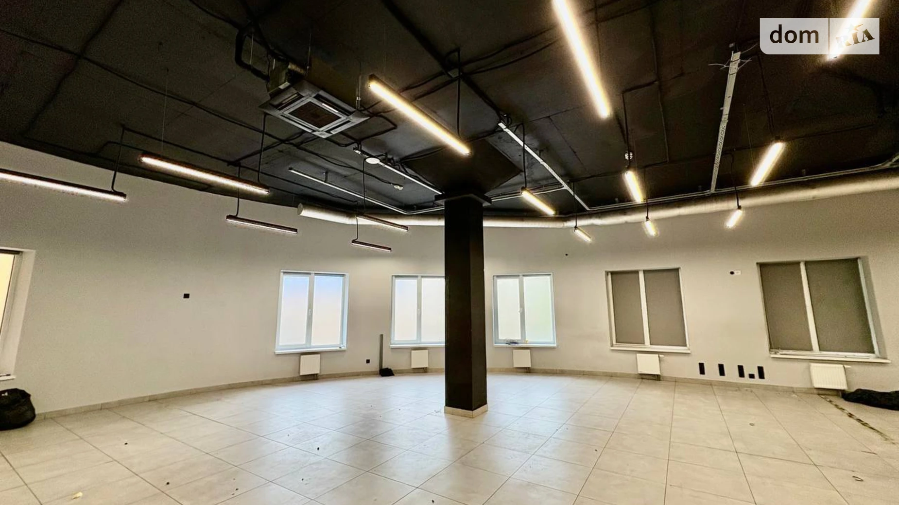Сдается в аренду офис 1202 кв. м в бизнес-центре, цена: 10818 $ - фото 4